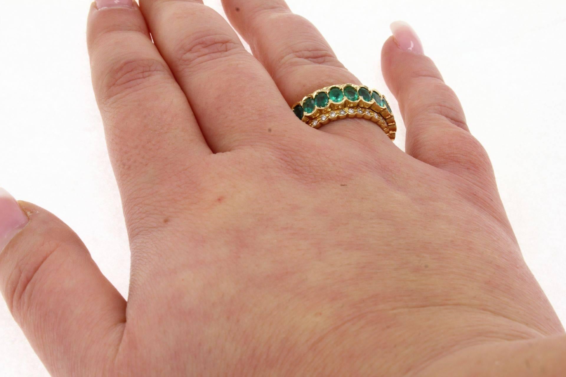 Women's Emeralds Diamonds Gold Ring