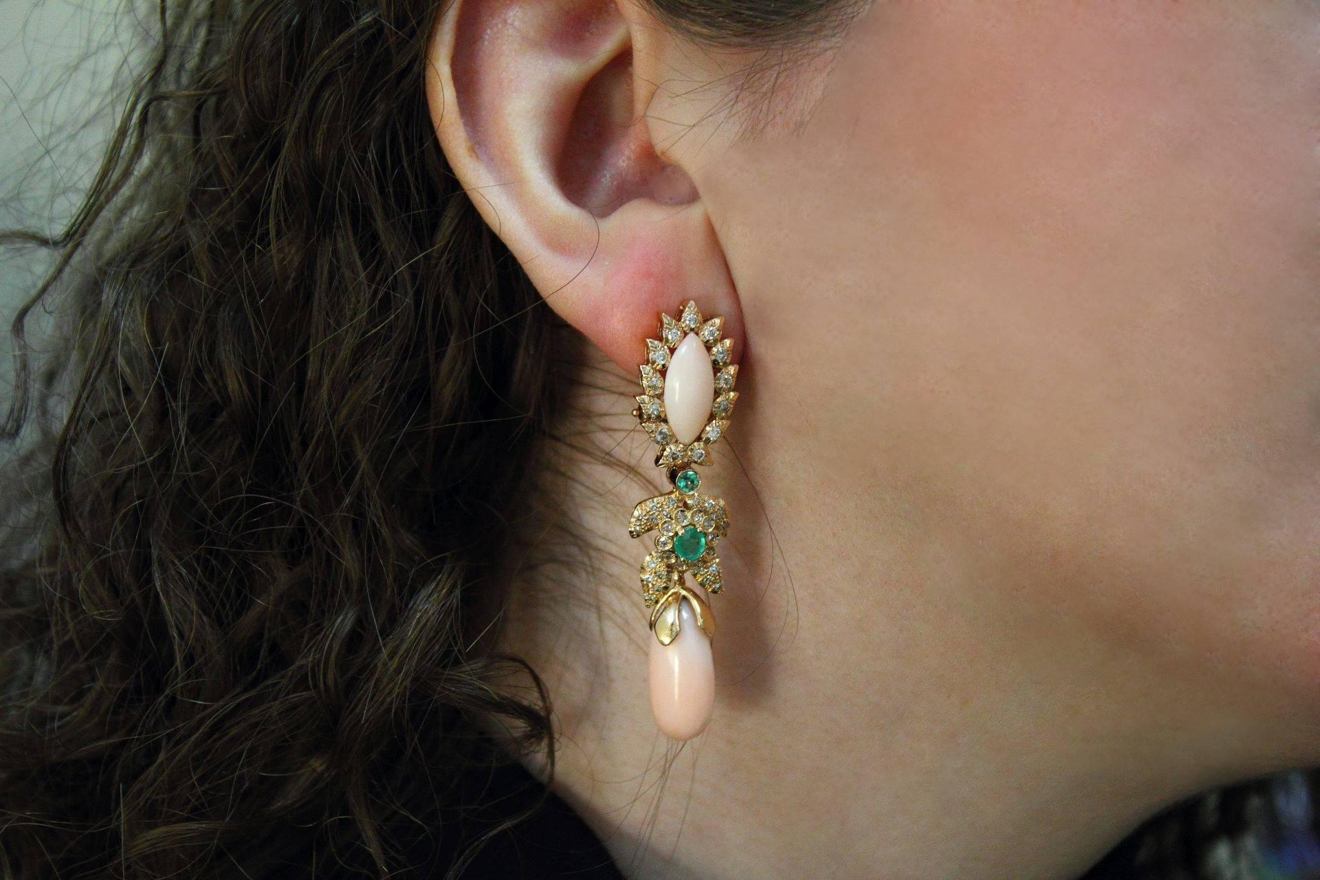 Luise Diamonds Emeralds Coral Gold Earrings  In Good Condition In Marcianise, Marcianise (CE)