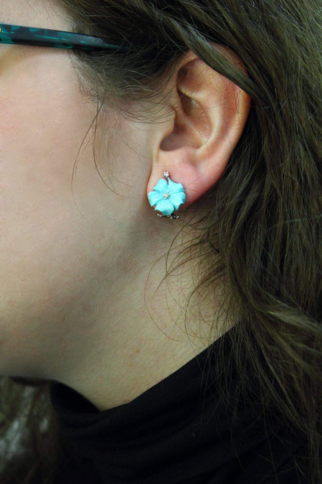  Daisy Turquoise Diamond Earrings In Good Condition In Marcianise, Marcianise (CE)