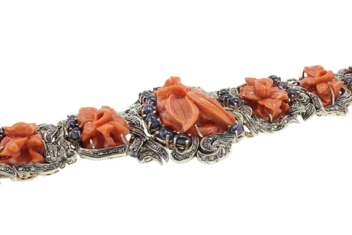 Diamonds Blue Sapphires big Corals Gold and Silver Bracelet In Good Condition For Sale In Marcianise, Marcianise (CE)