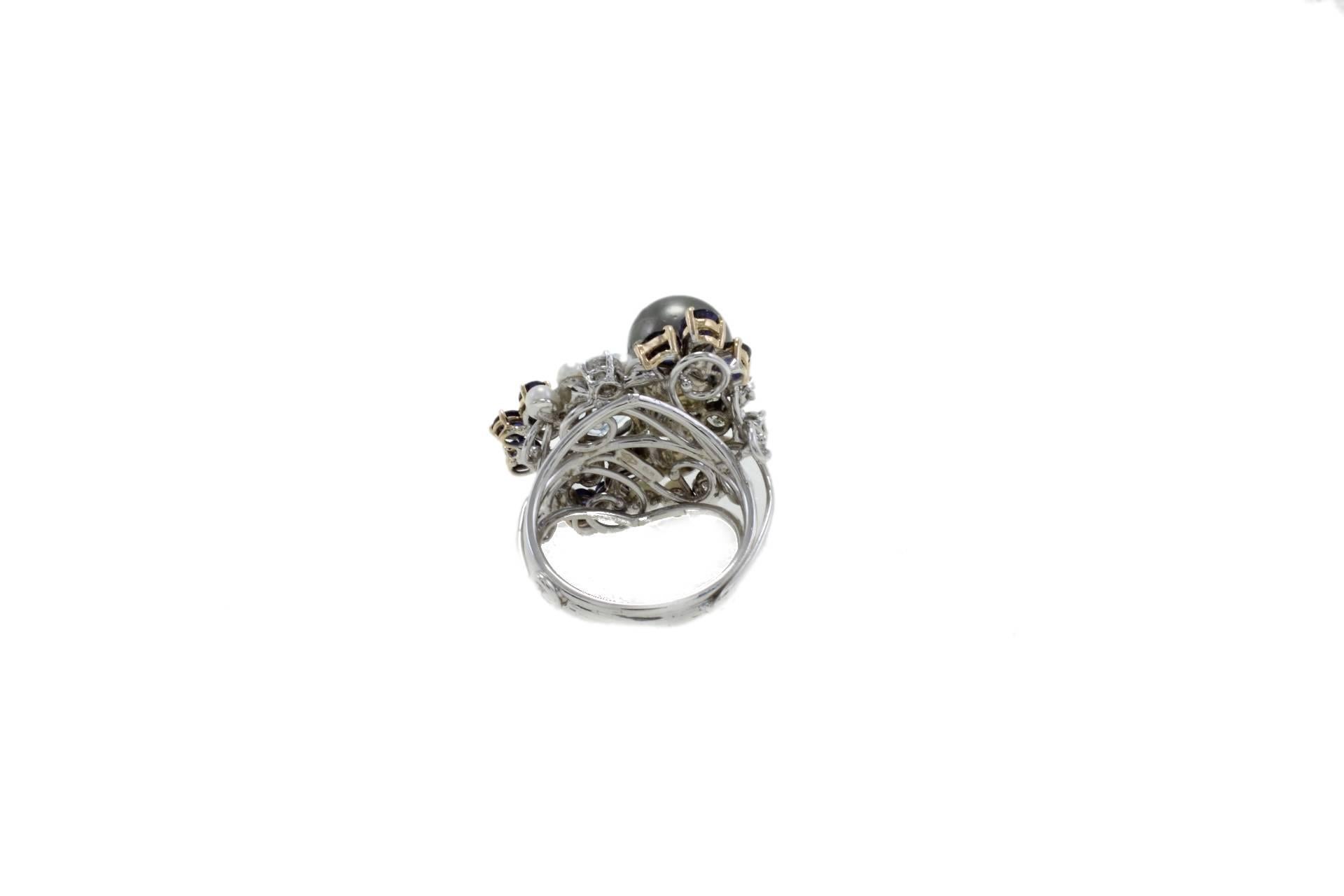 Rétro Aigue-marine, saphirs, diamants, perles, bague en or blanc et rose 14 carats. en vente