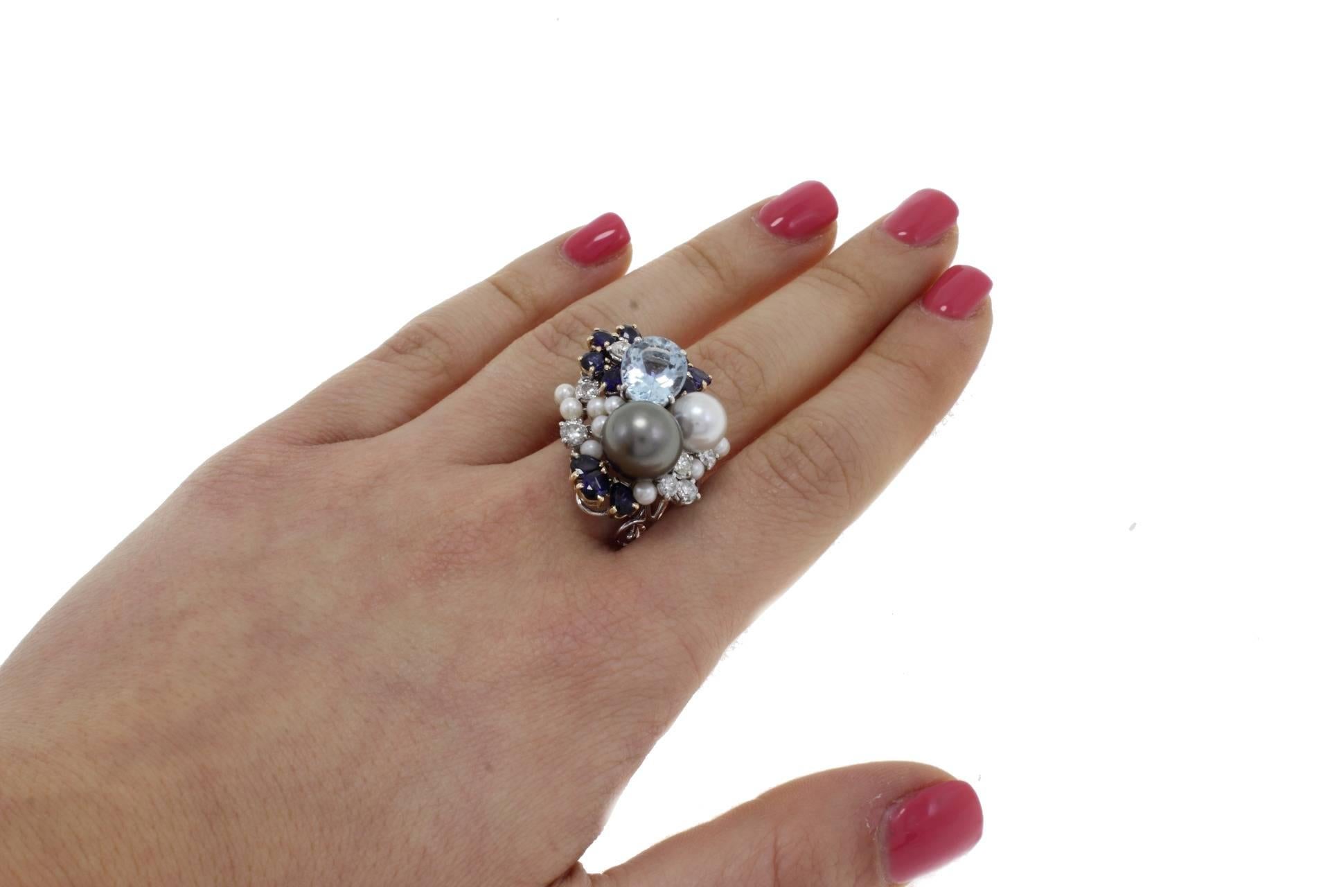 Aigue-marine, saphirs, diamants, perles, bague en or blanc et rose 14 carats. Bon état - En vente à Marcianise, Marcianise (CE)