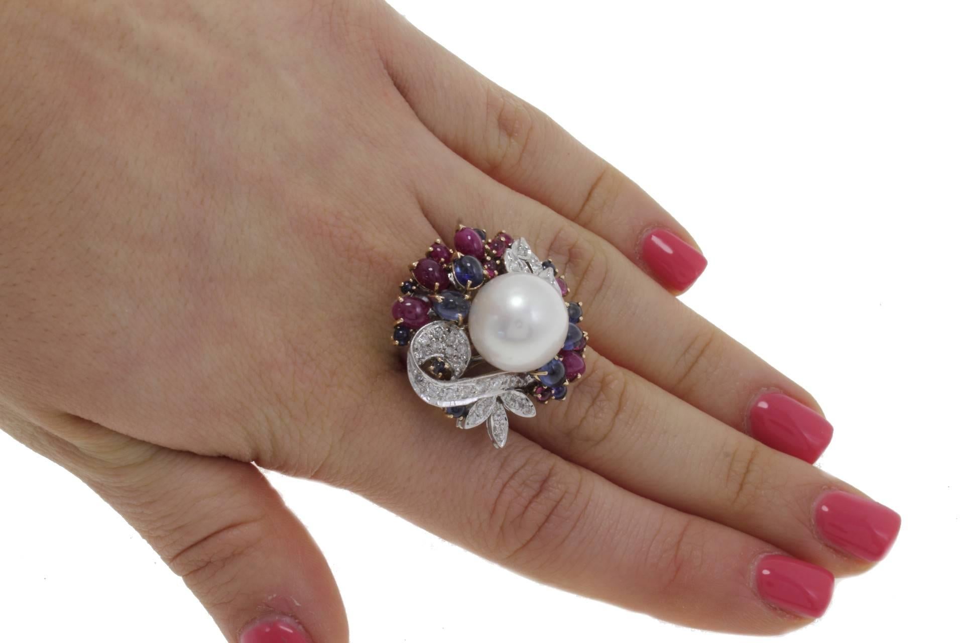 Diamonds Rubies Blue Sapphires Pearl Cluster Gold Ring In Good Condition In Marcianise, Marcianise (CE)