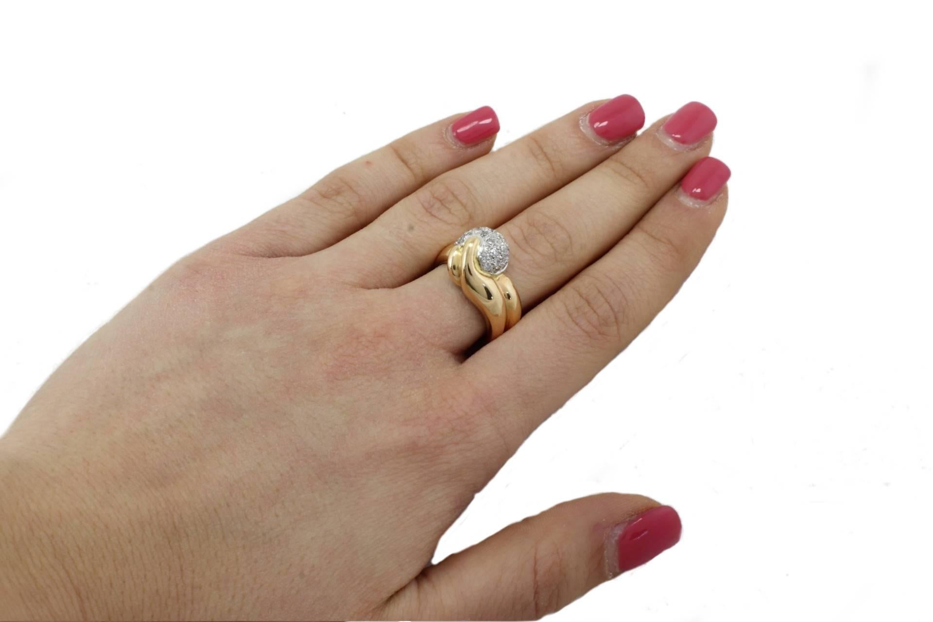 Women's ct 1, 10 Diamonds Gold Cluster Ring For Sale