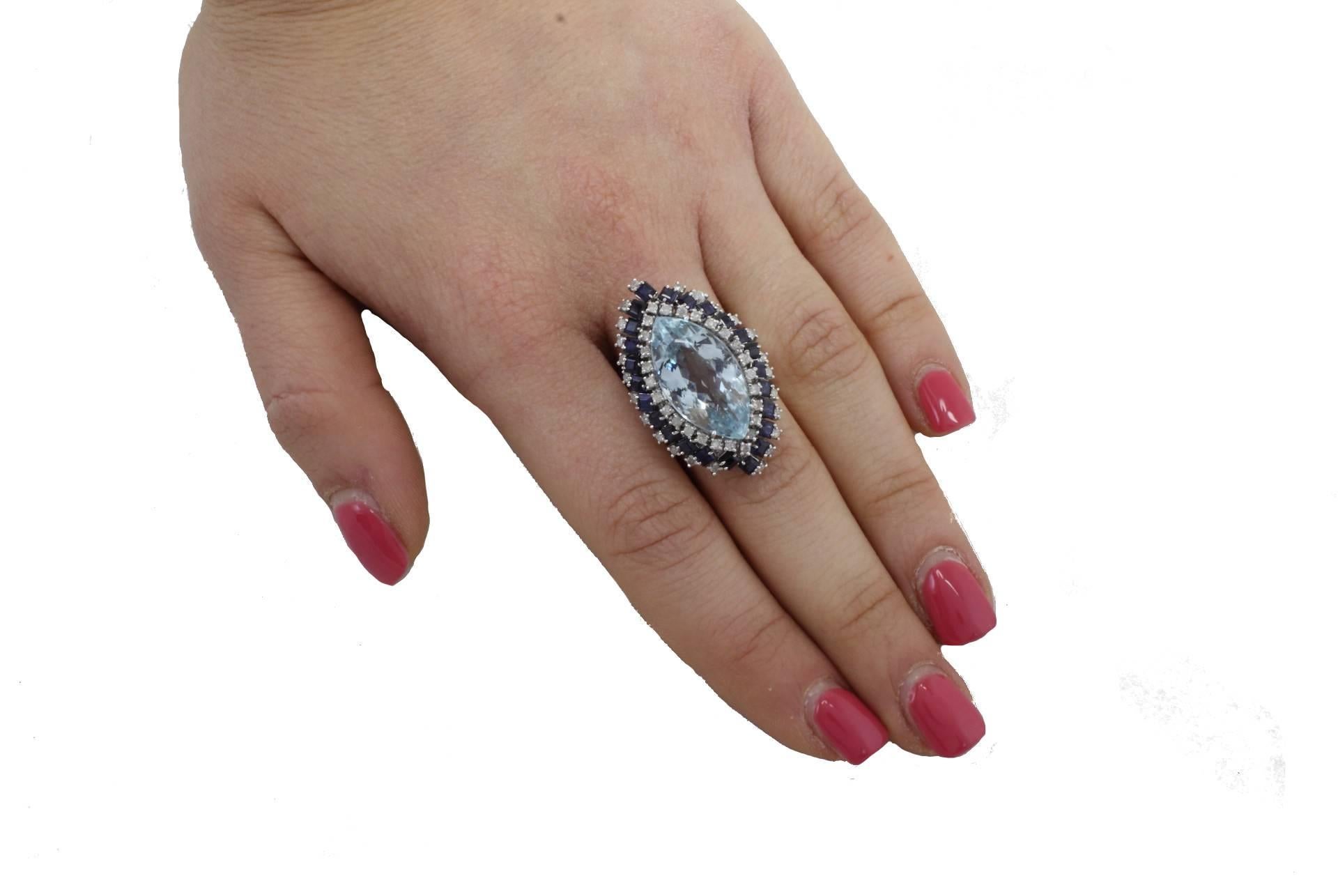KT 12, 47 Aquamarine, KT 0, 78 Diamond, KT3, 00 Blue Sapphire Gold Ring In Good Condition In Marcianise, Marcianise (CE)