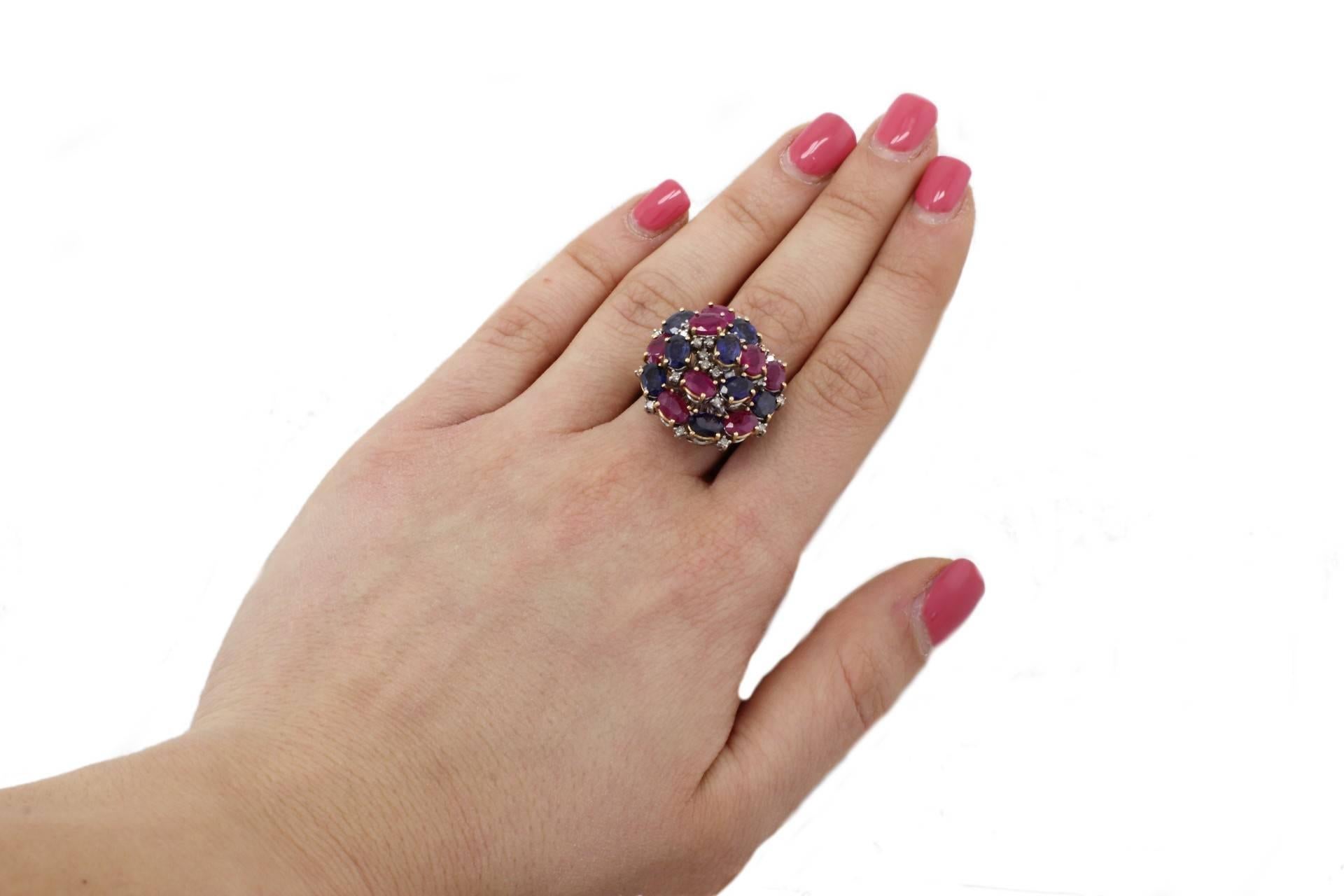 Kt. 9, 92 Sapphire Ruby Diamond Gold Ring In Good Condition In Marcianise, Marcianise (CE)