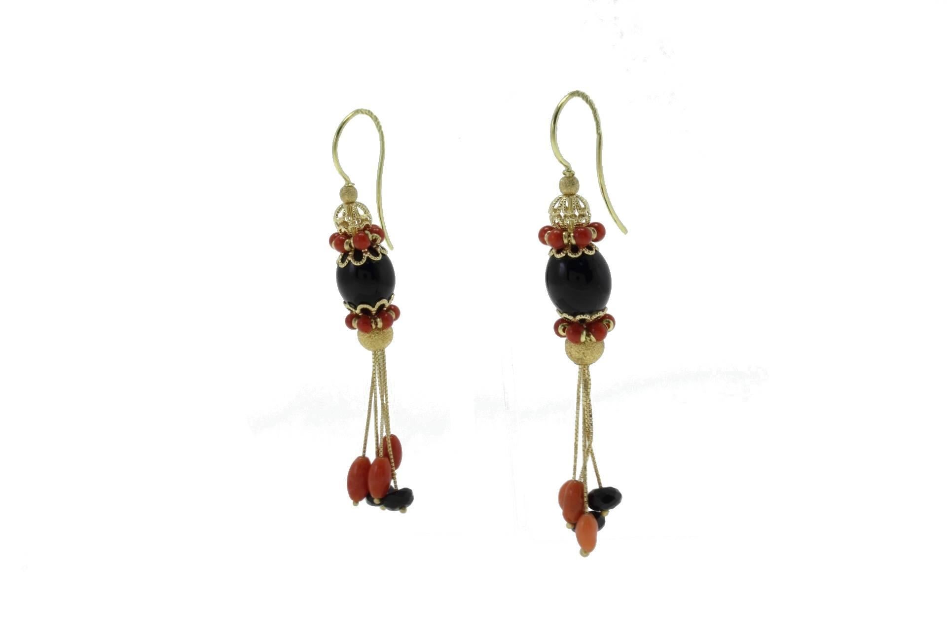 Retro Coral Onyx Dangle gold Earrings