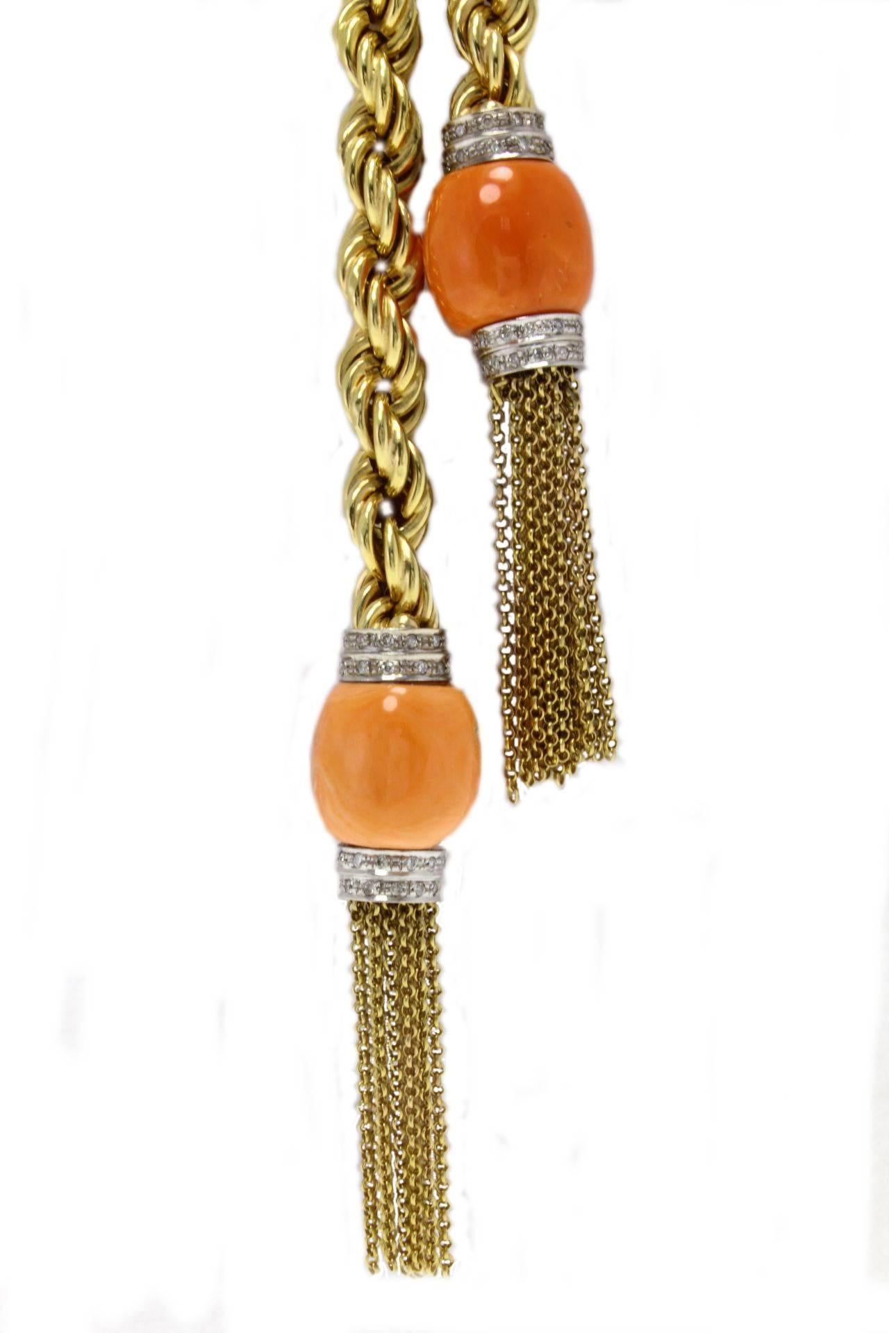 Diamond Coral Gold Necklace In Good Condition In Marcianise, Marcianise (CE)