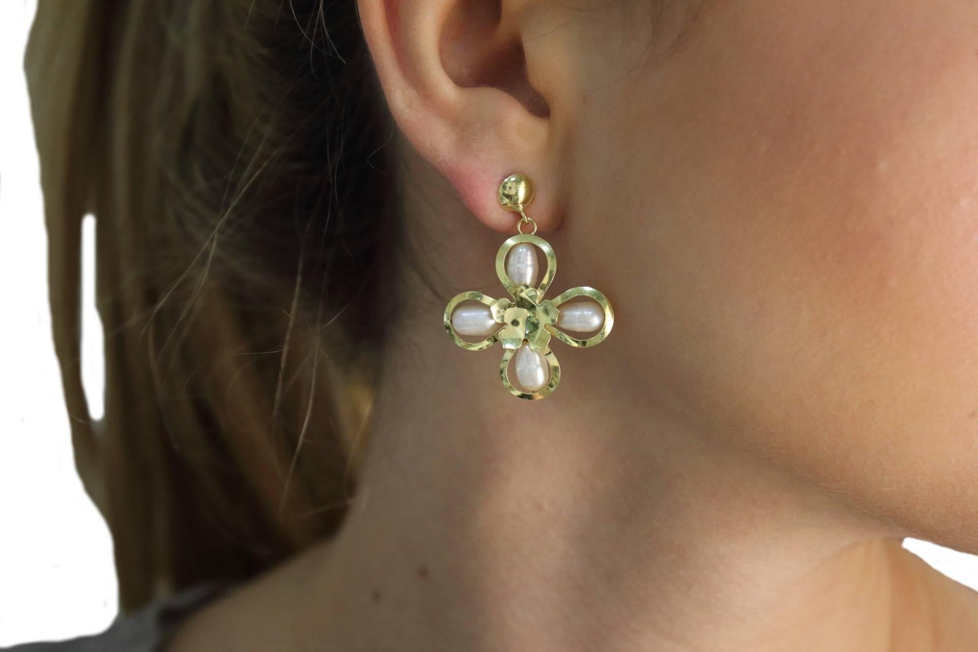 Mixed Cut Luise Pearl Yellow Gold Flower Earrings For Sale