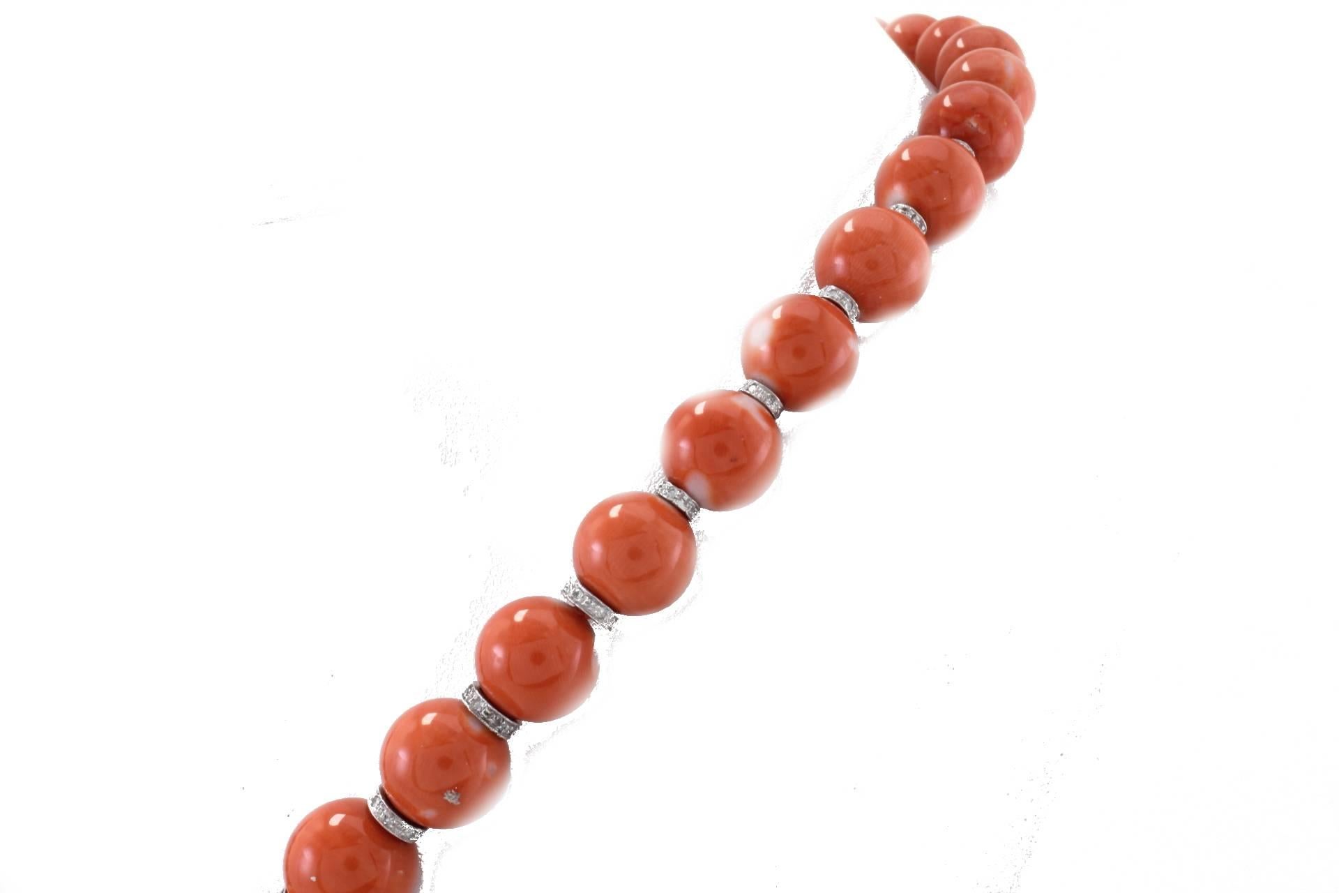 Luise Coral Onyx Diamond Emerald Necklace In Good Condition In Marcianise, Marcianise (CE)