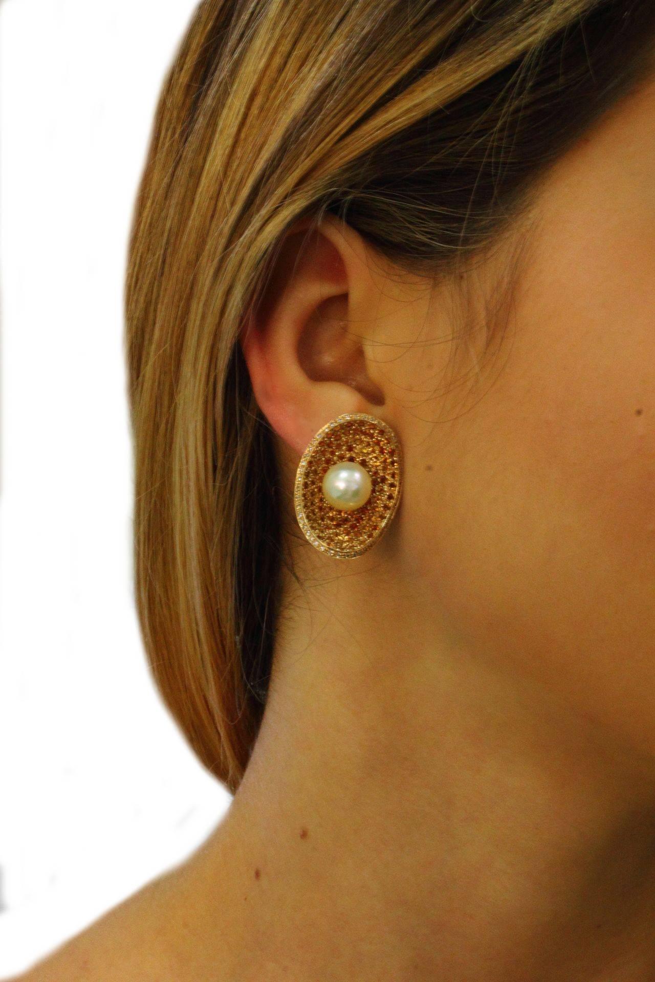 Women's  KT 4, 35 Topaz, Pearl, Diamond  Gold Earrings