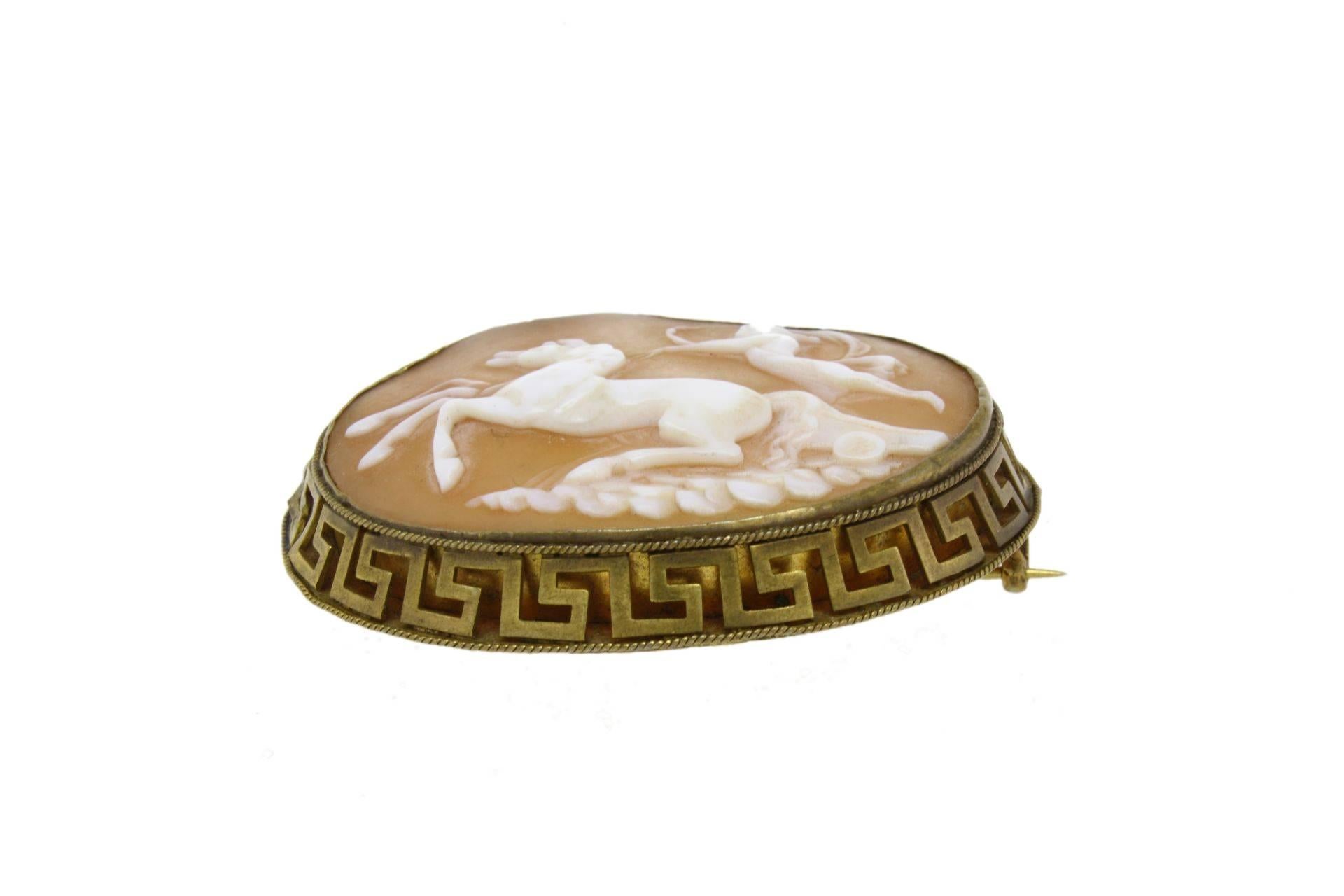 cameo brooch value