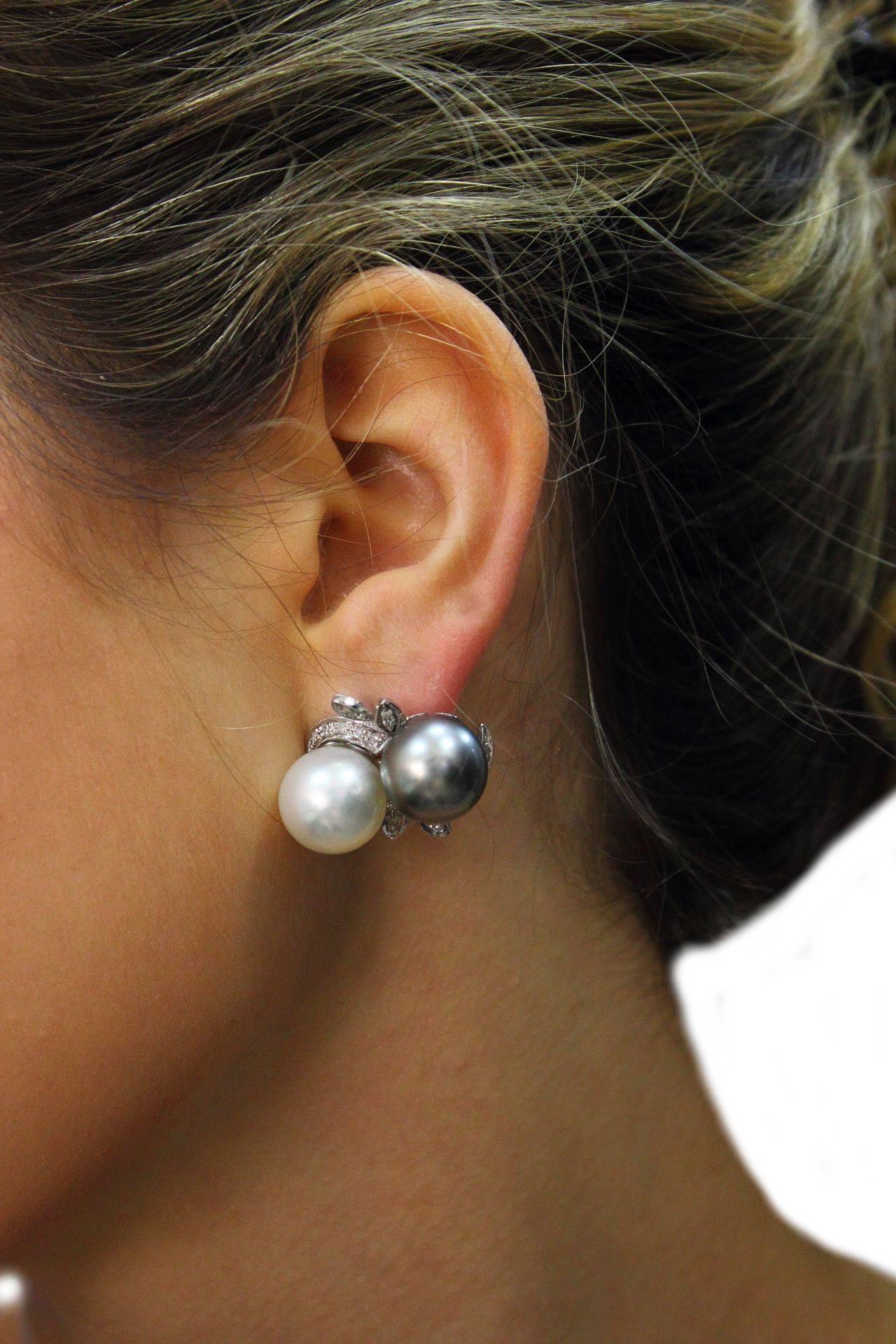 Women's  Pearl Diamond Gold Stud Earrings