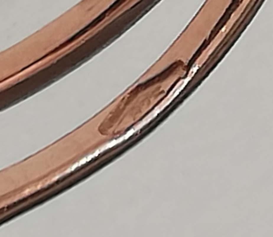 Anello con rubini, diamanti, oro rosa e argento. in vendita 1