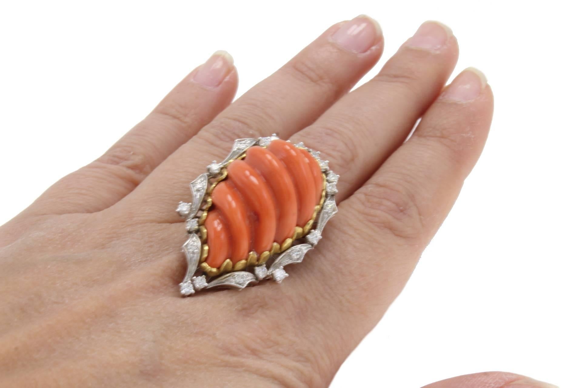 Women's  Coral Diamond 18 kt Gold Cluster Ring