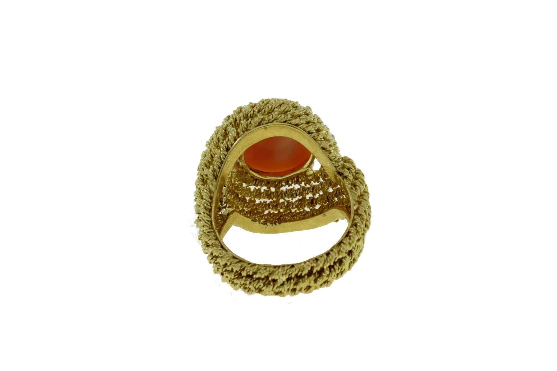 Retro Luise Coral Diamond Gold Ring