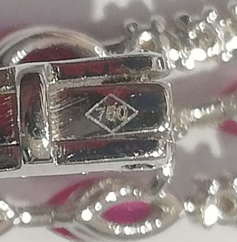 Donna Rubini, diamanti, oro bianco 18 carati Orecchini. in vendita