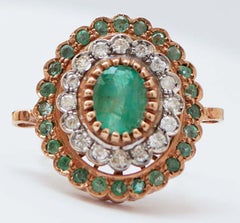 Anillo de Esmeraldas, Diamantes, Oro Rosa y Plata.