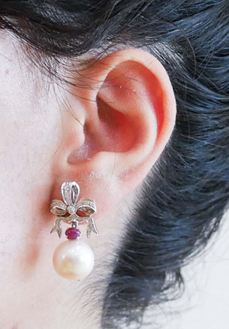Orecchini da 13 mm con perle, rubini, diamanti, oro bianco 14 carati. In condizioni buone in vendita a Marcianise, Marcianise (CE)