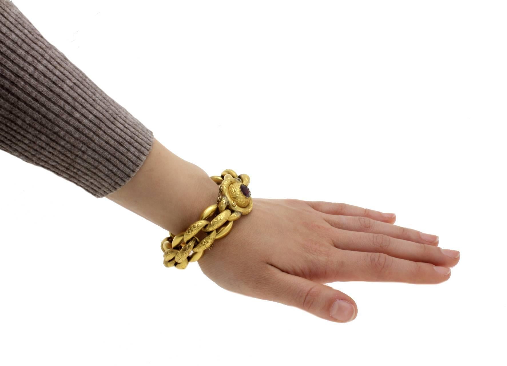 18 kt Gold Garnet Chain Bracelet In Good Condition In Marcianise, Marcianise (CE)