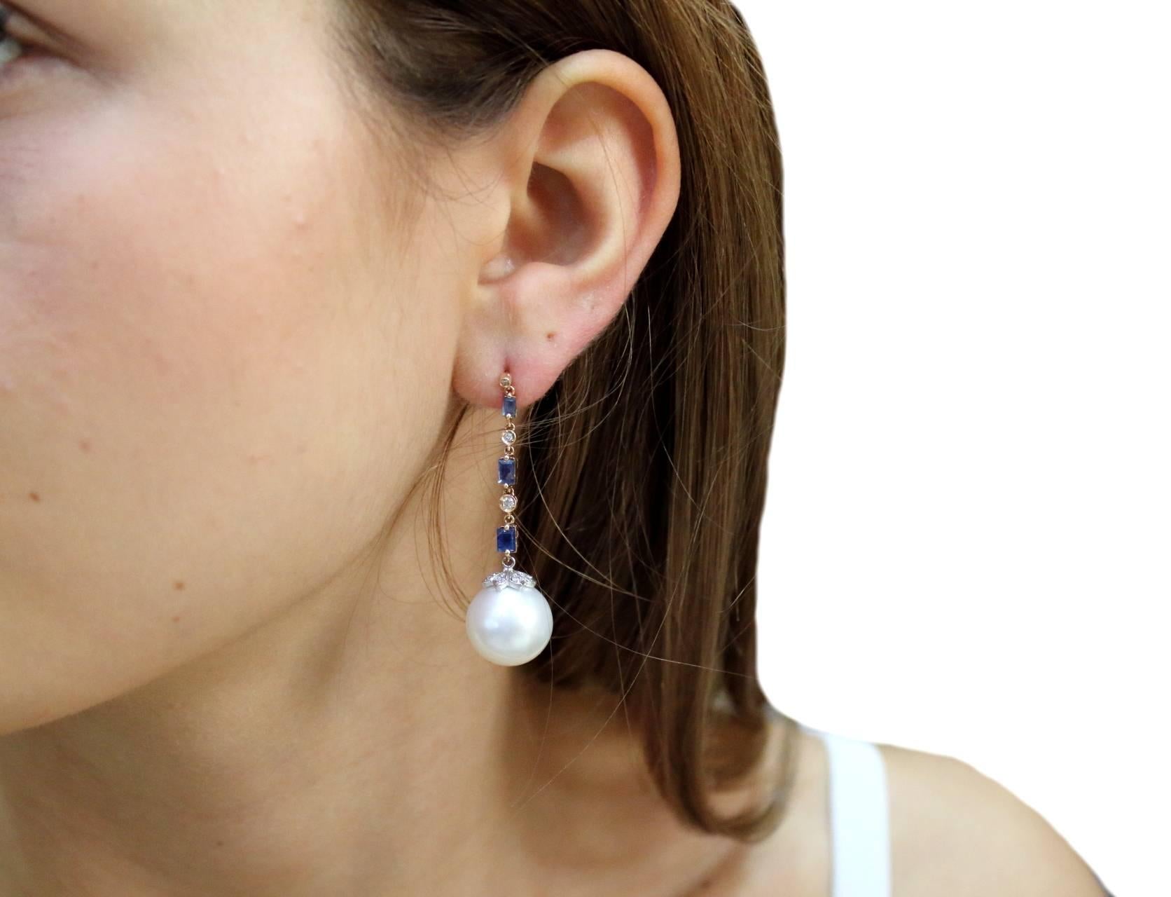 Pearl Sapphire Diamond Gold Dangle Earrings In Good Condition In Marcianise, Marcianise (CE)