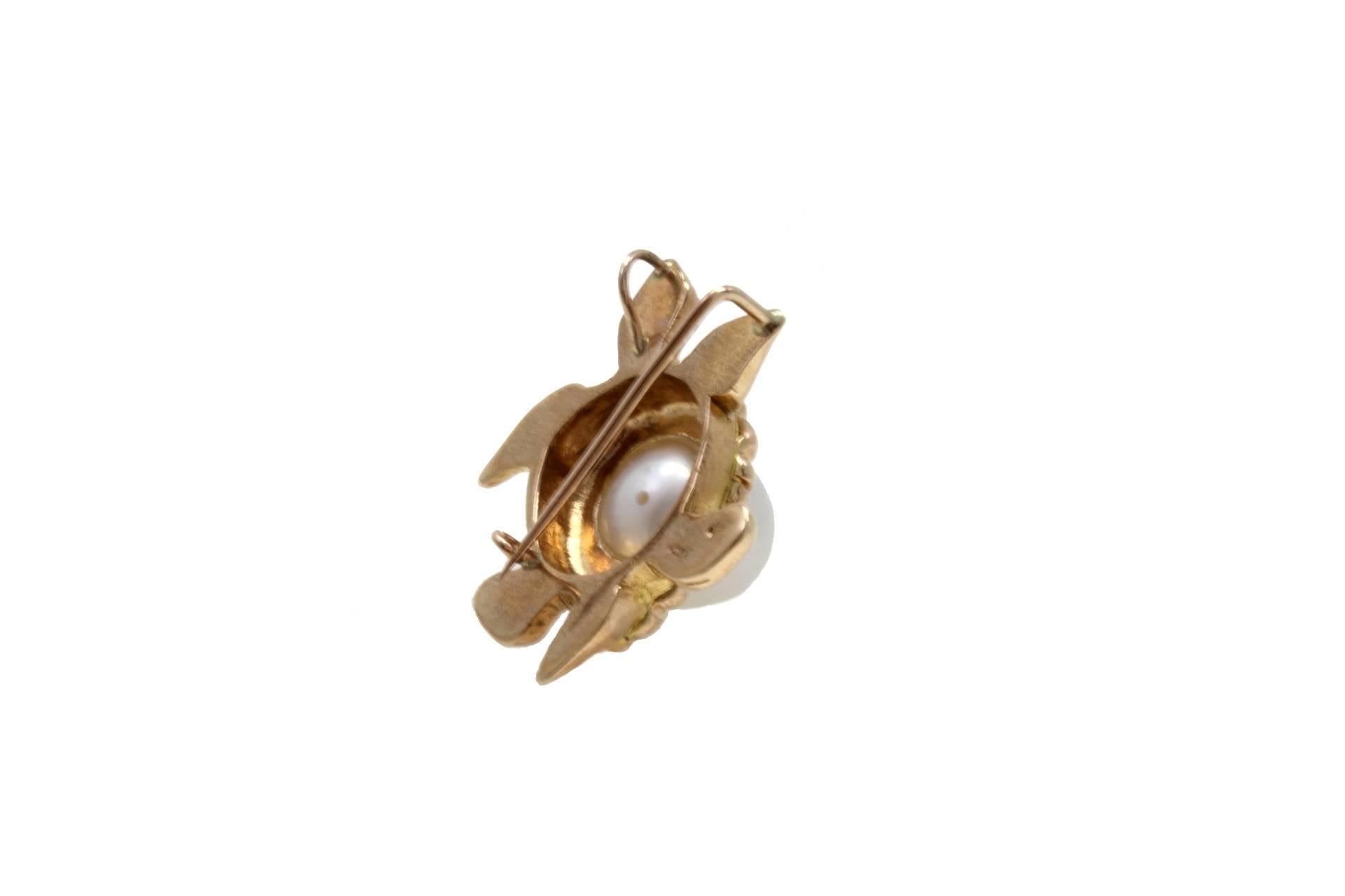  Gold Pearl Brooch/Pendant In Good Condition For Sale In Marcianise, Marcianise (CE)