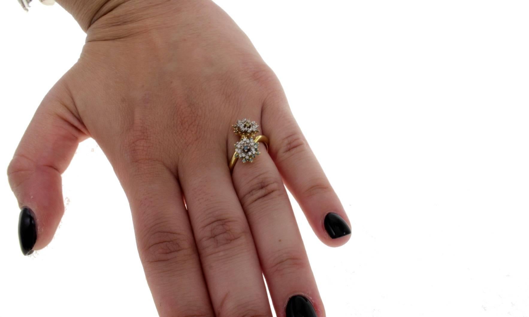Donna Anello con diamanti in oro 18 kt in vendita