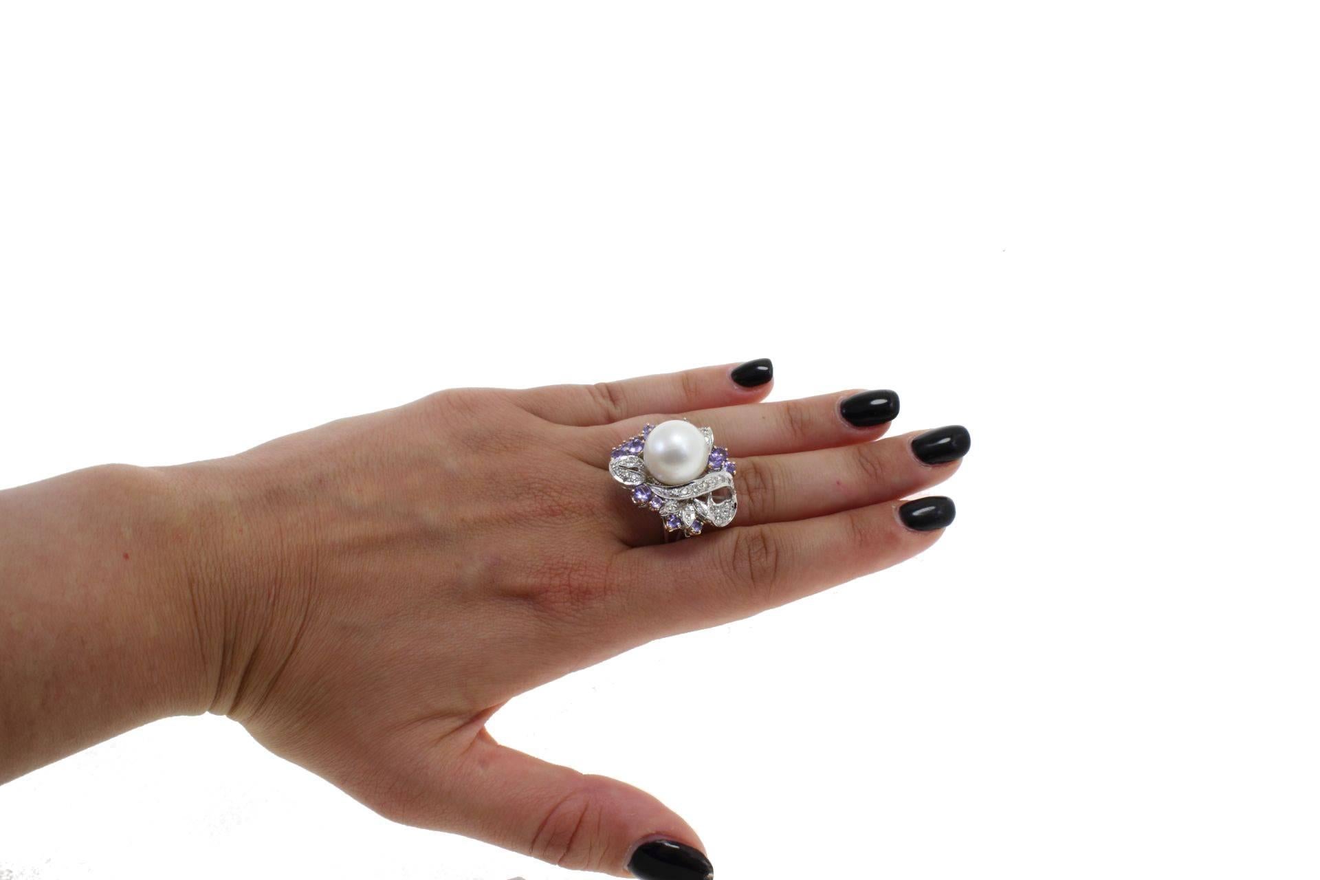 0.75 ct Diamonds 2.53 ct Tanzanites, 4 g Pearl White and Rose Gold Cocktail Ring In Excellent Condition In Marcianise, Marcianise (CE)