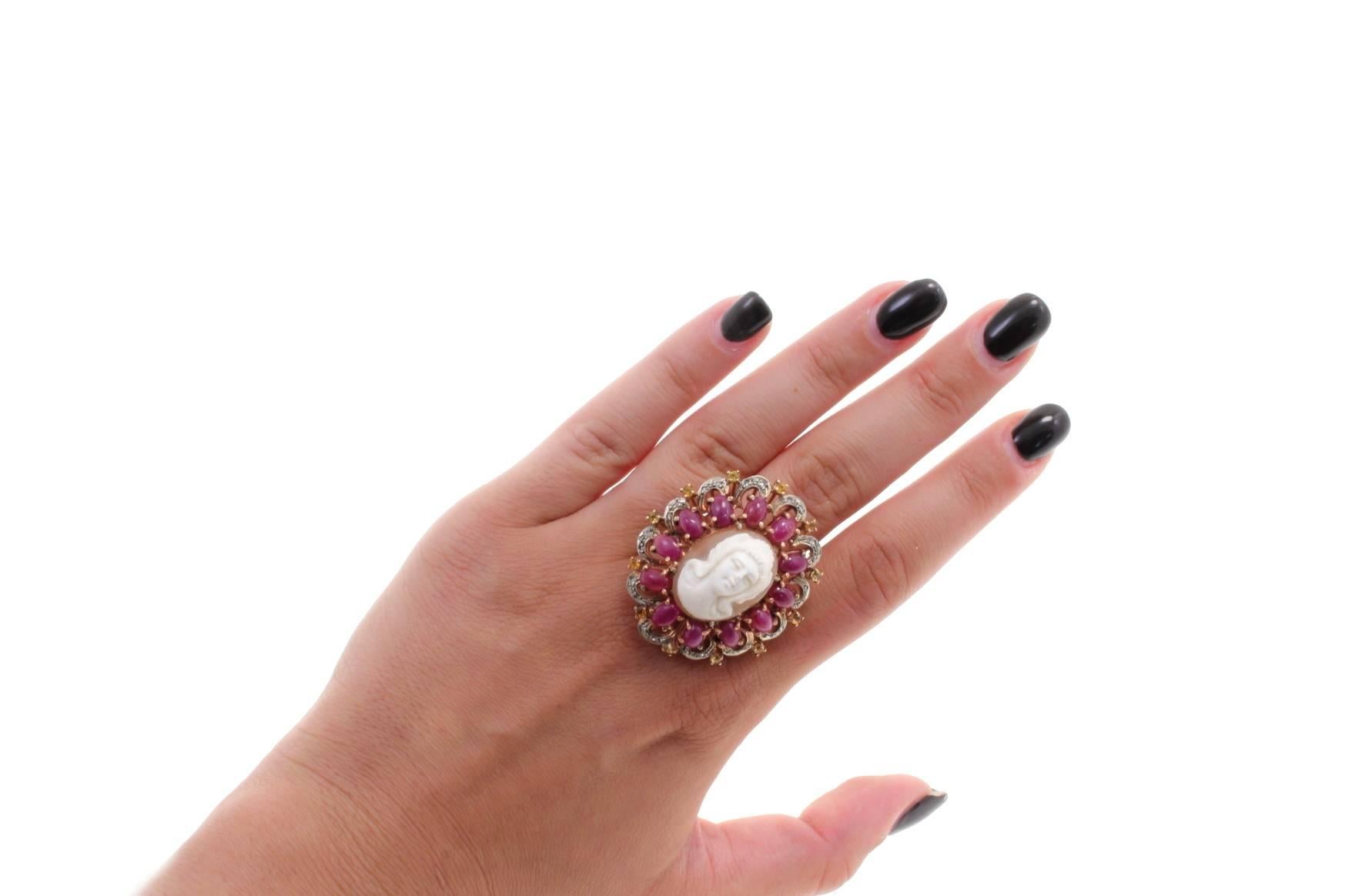 Gold Silver Diamond Ruby Topaz Cameo Cocktail Ring In Good Condition For Sale In Marcianise, Marcianise (CE)
