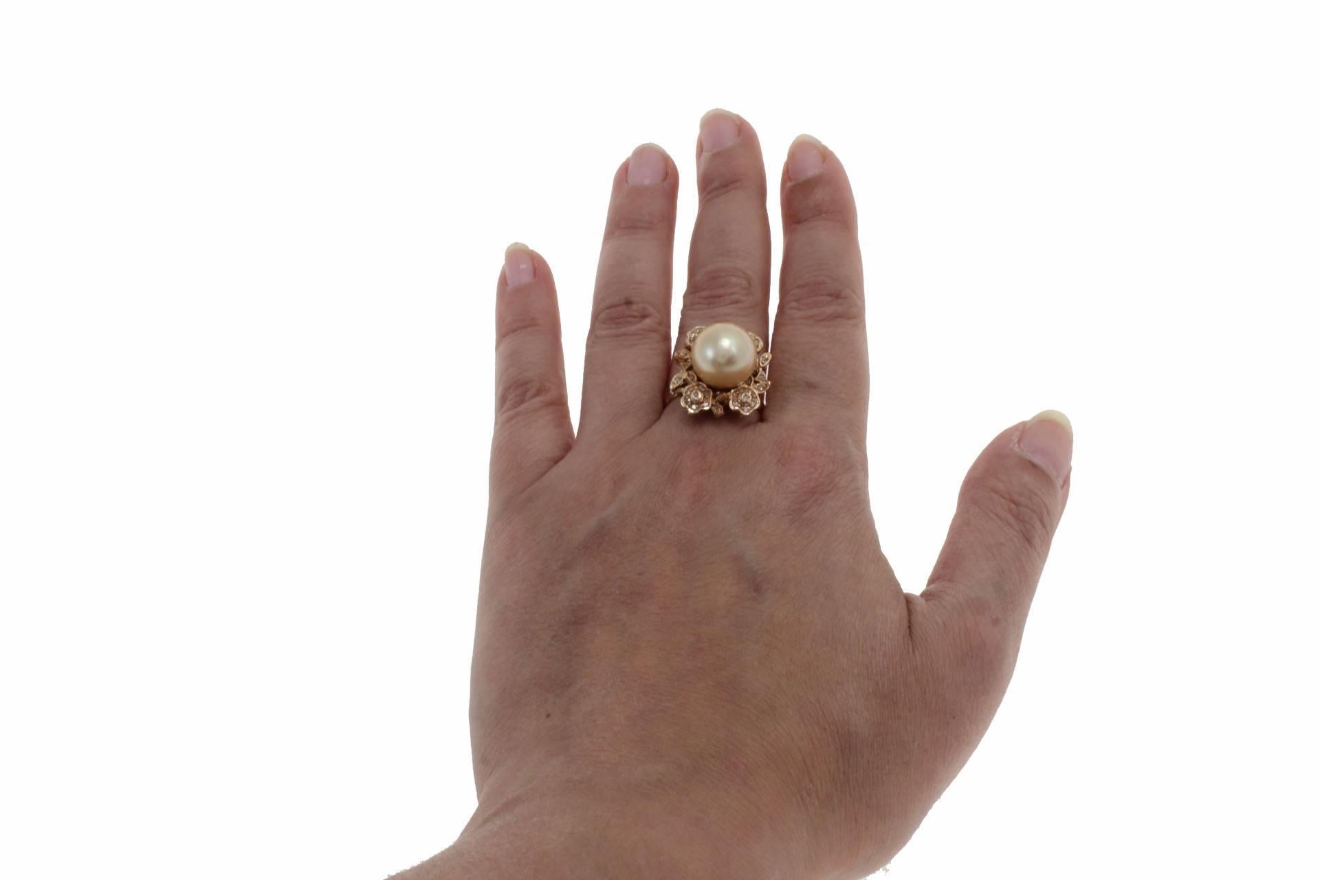 Women's Diamond and Gold Australian Pear Gold  Ring