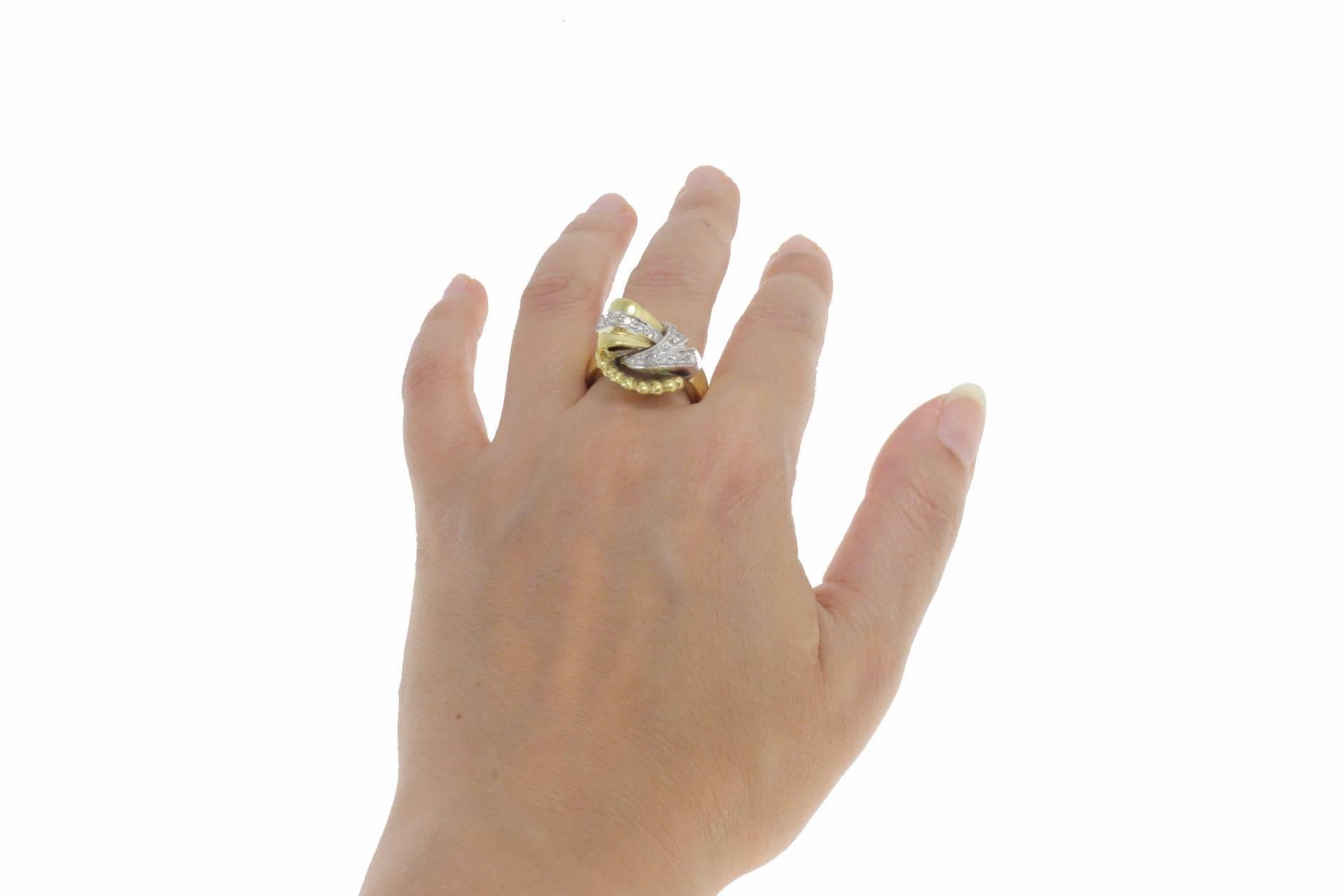 Diamond and Yellow Gold Fashion 18 kt Gold  Ring In Good Condition For Sale In Marcianise, Marcianise (CE)