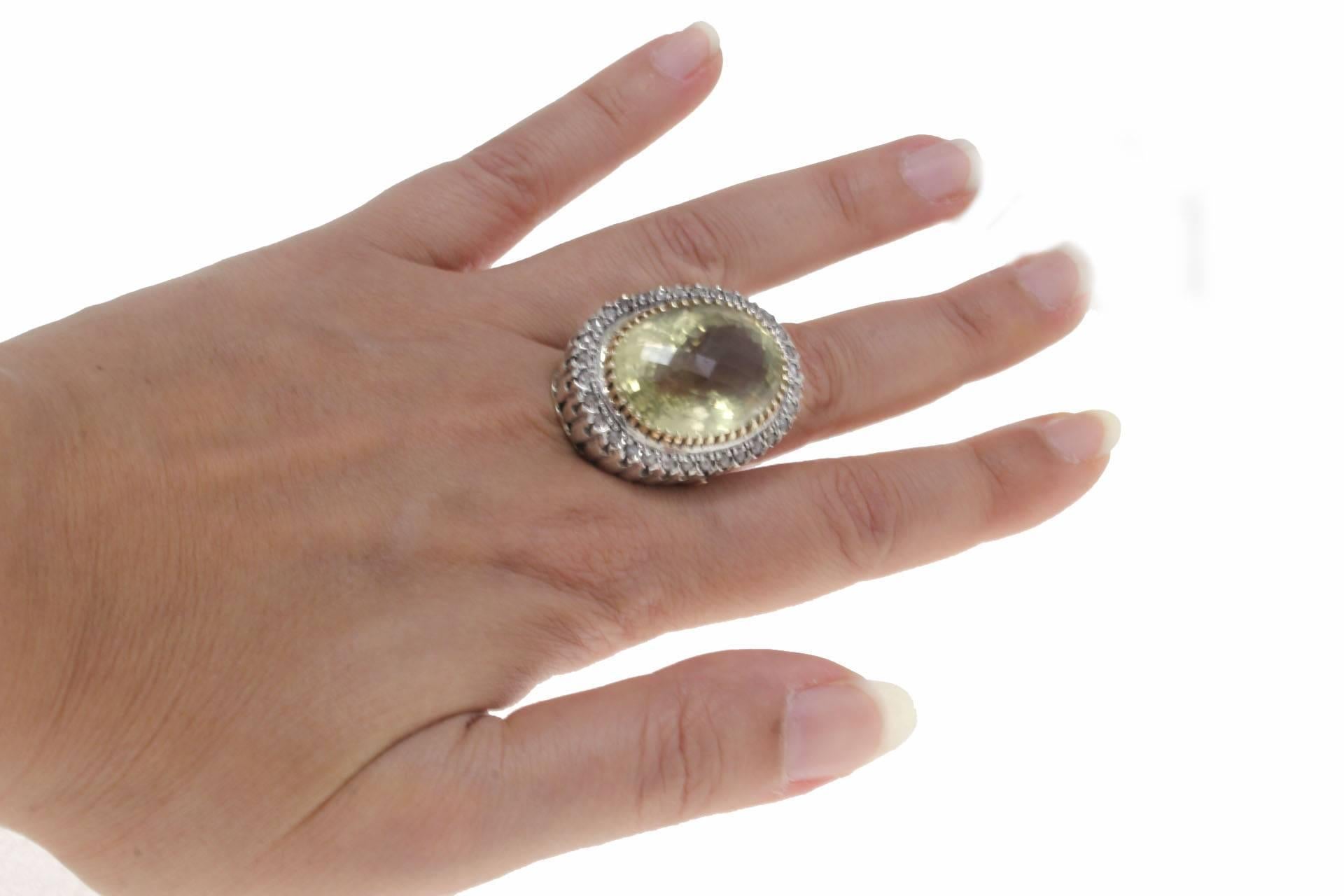 ct 31 Oval Lemon Citrine and ct 1, 23 diamonds Silver Rose Gold Ring In Good Condition In Marcianise, Marcianise (CE)