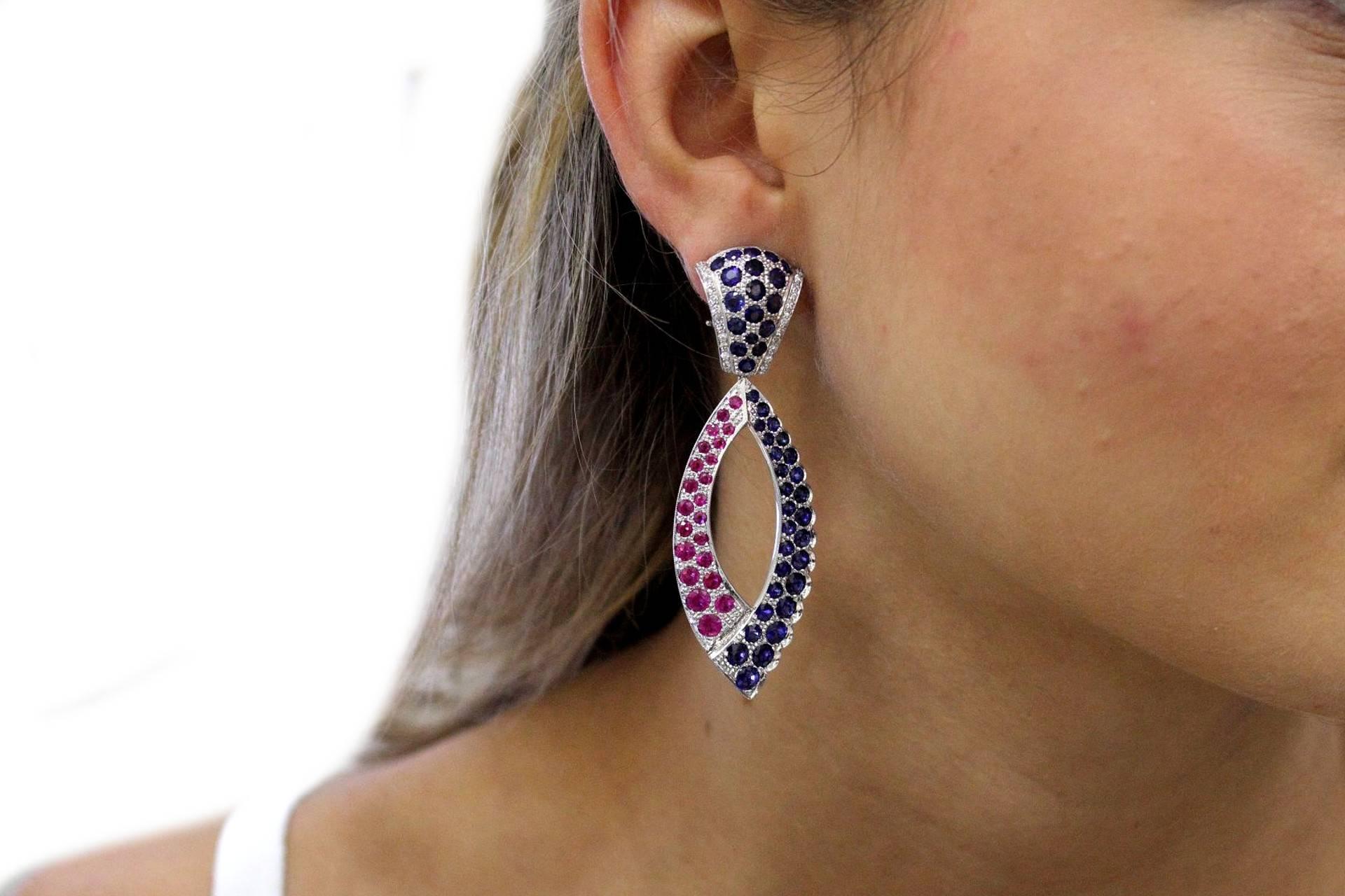 Gold Diamond Sapphire Ruby Drop Gold Earring In Good Condition For Sale In Marcianise, Marcianise (CE)