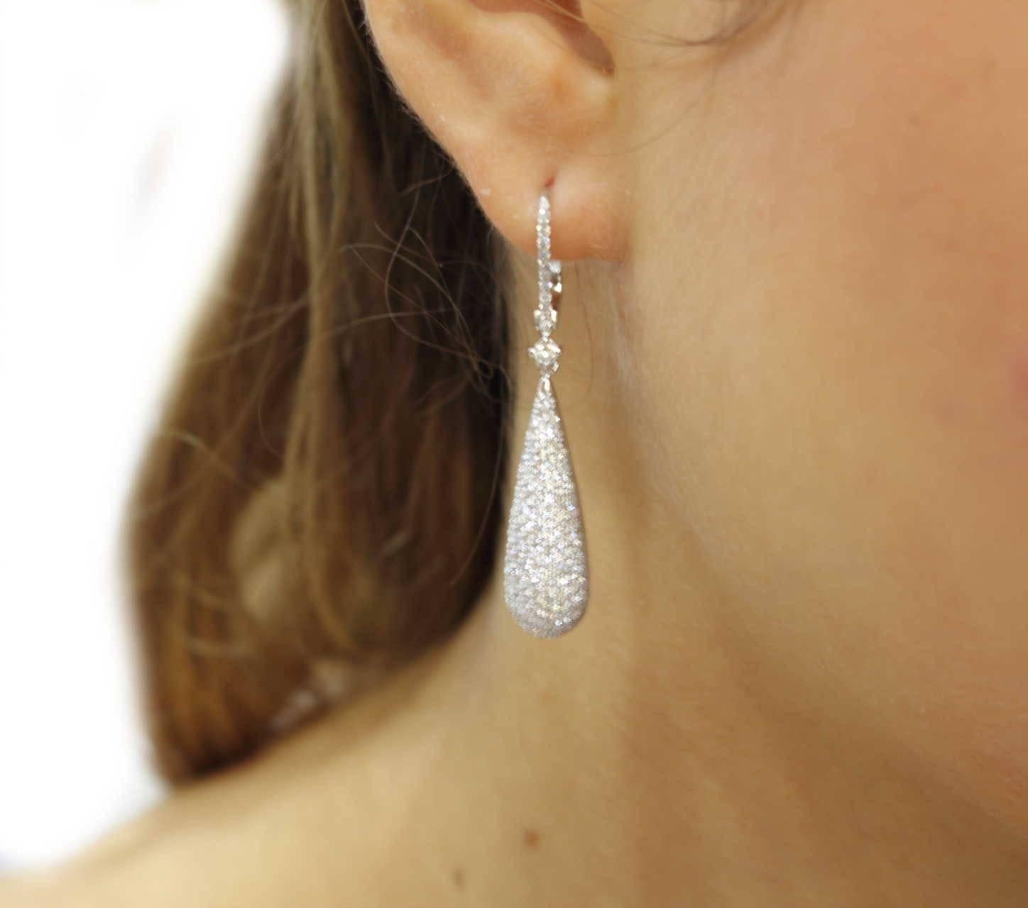  Diamond Drop Gold Earrings In Good Condition In Marcianise, Marcianise (CE)