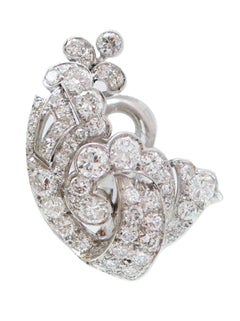 Boucles d'oreilles en platine serties de diamants de 2,62 carats