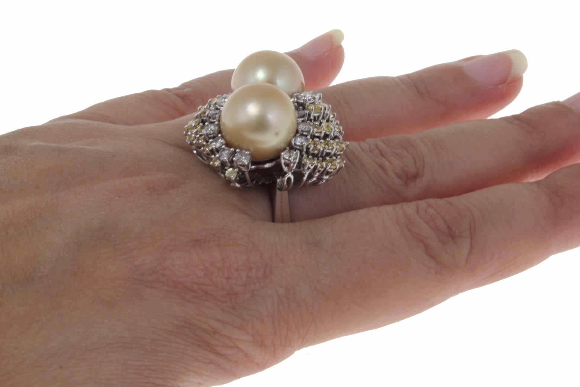 Diamond Yellow Sapphire Australian 18 kt Gold Pearl Ring In Good Condition In Marcianise, Marcianise (CE)
