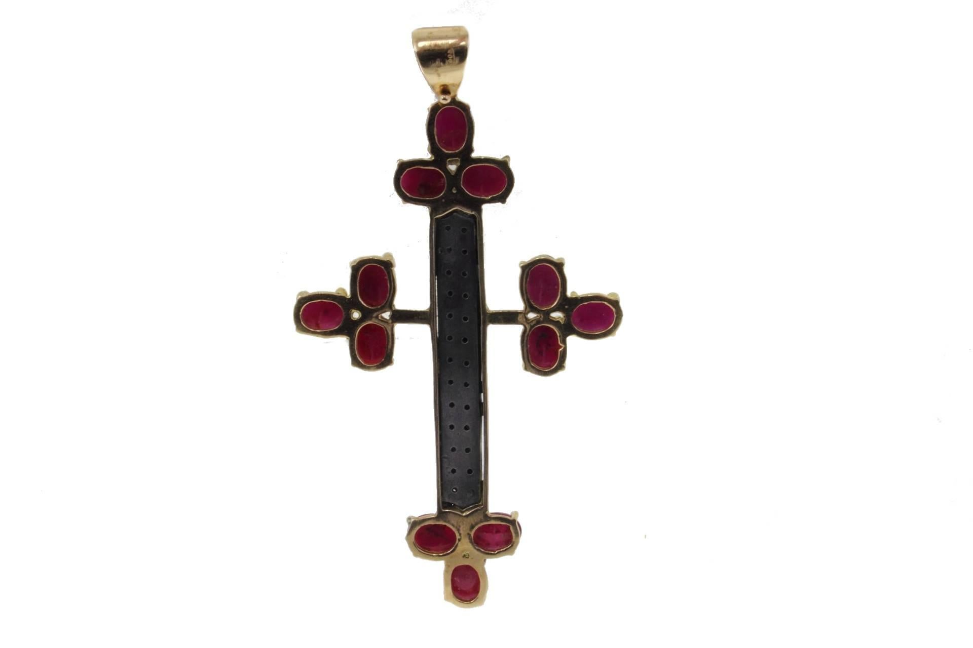  Gold Silver Diamond Ruby Pendant Necklace In Good Condition In Marcianise, Marcianise (CE)