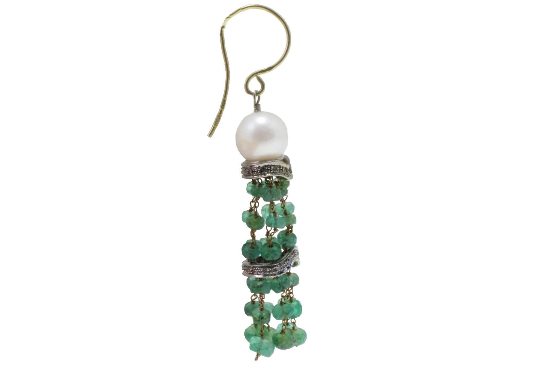 Retro 0.53 ct Diamonds, 27.50 ct Emeralds 3.4 g Pearls White, Rose Gold Dangle Earring For Sale