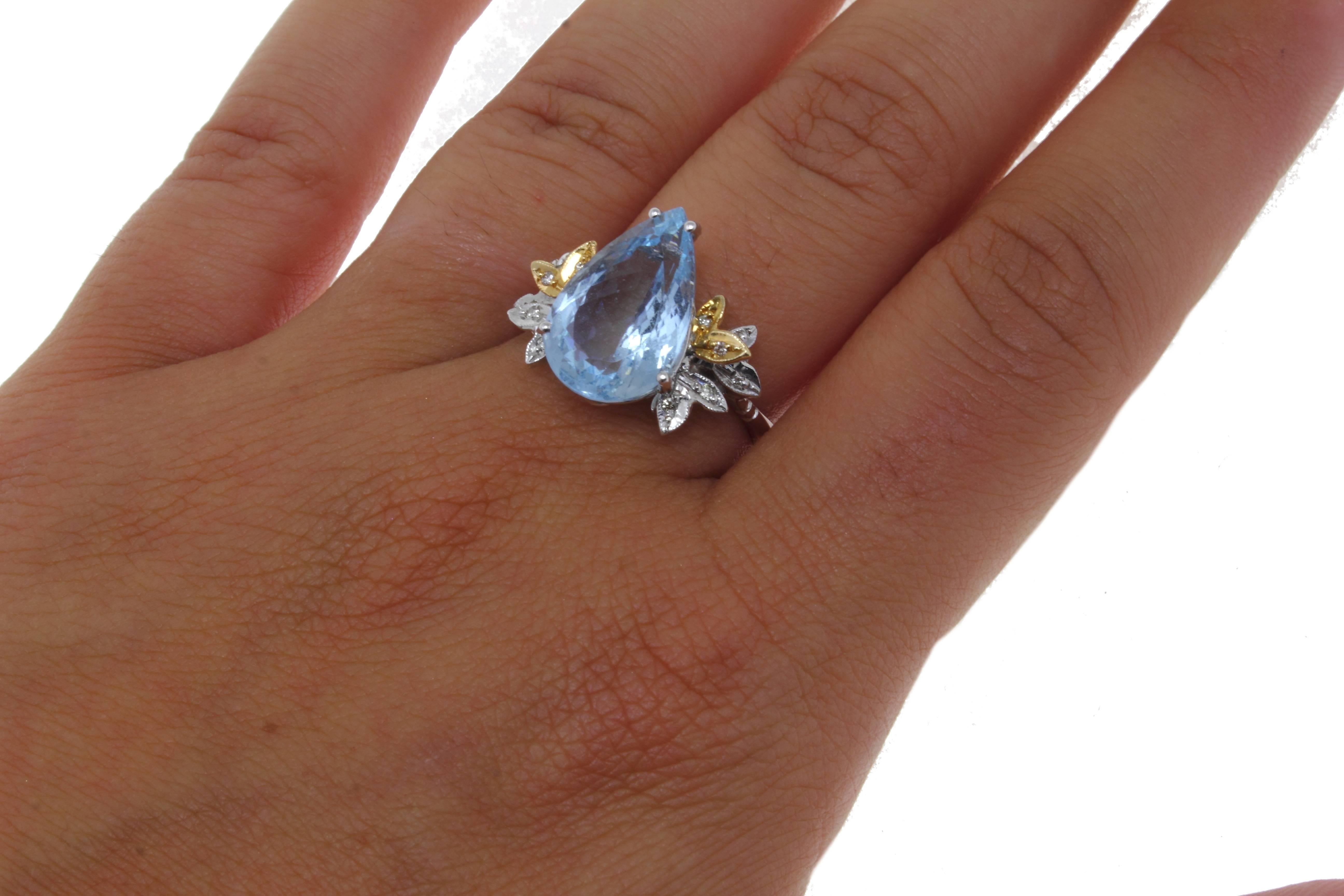  Gold Diamond Aquamarine Ring In Good Condition In Marcianise, Marcianise (CE)