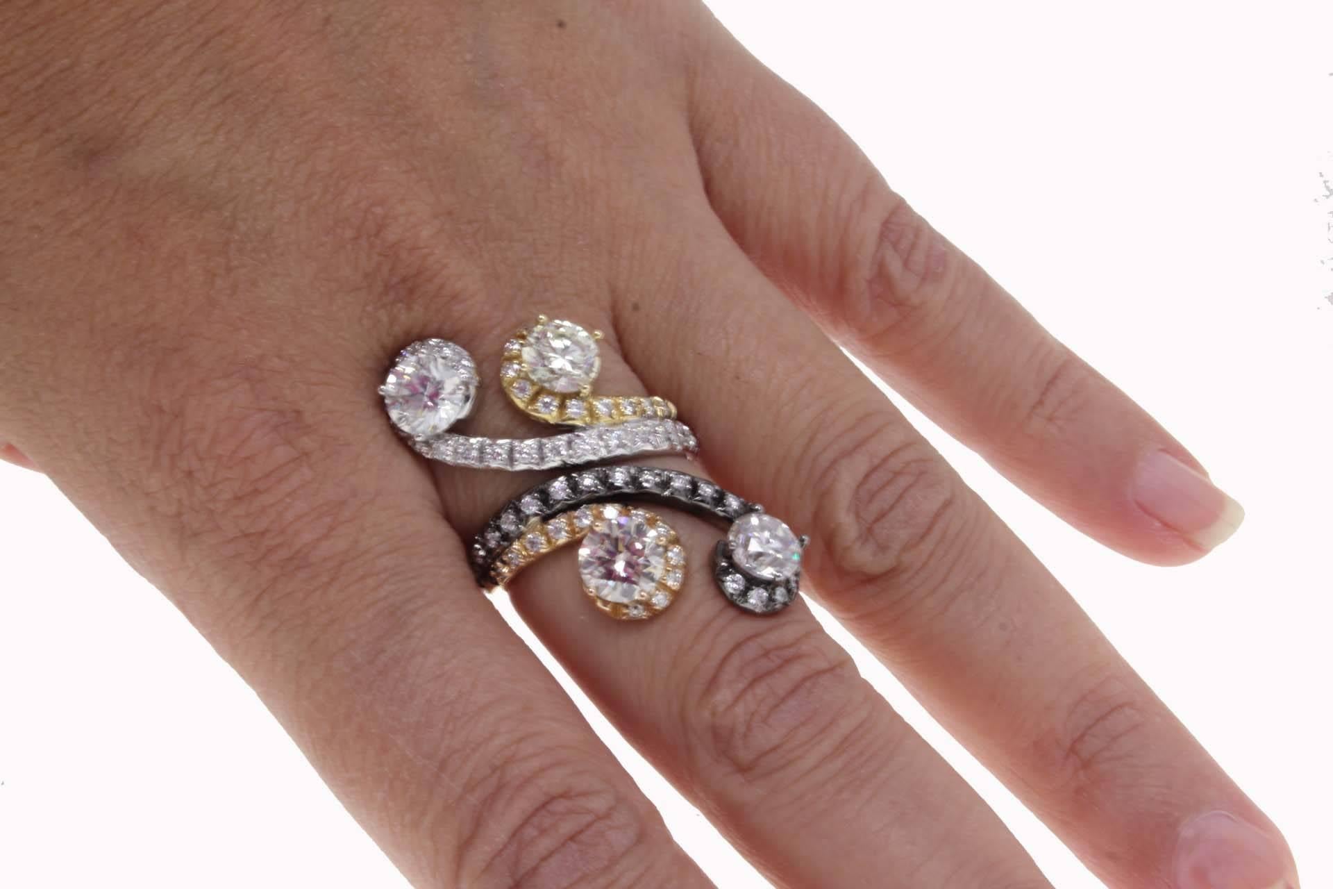 Women's 5.10 ct White Diamonds, Yellow Rose and White Gold Fashion Ring