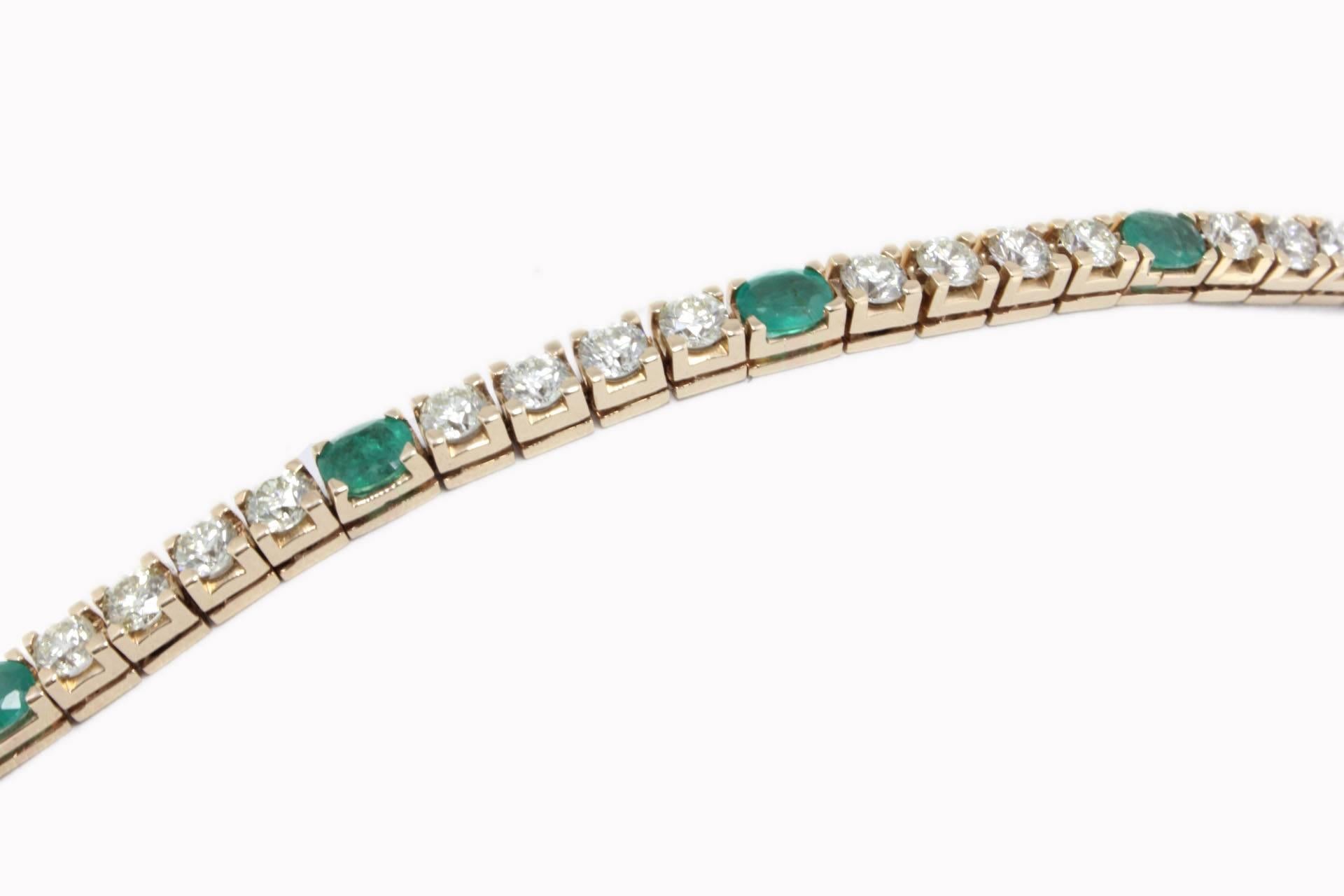 Retro 9.47 ct Diamonds, 3.92 ct Emeralds Rose Gold Tennis Bracelet