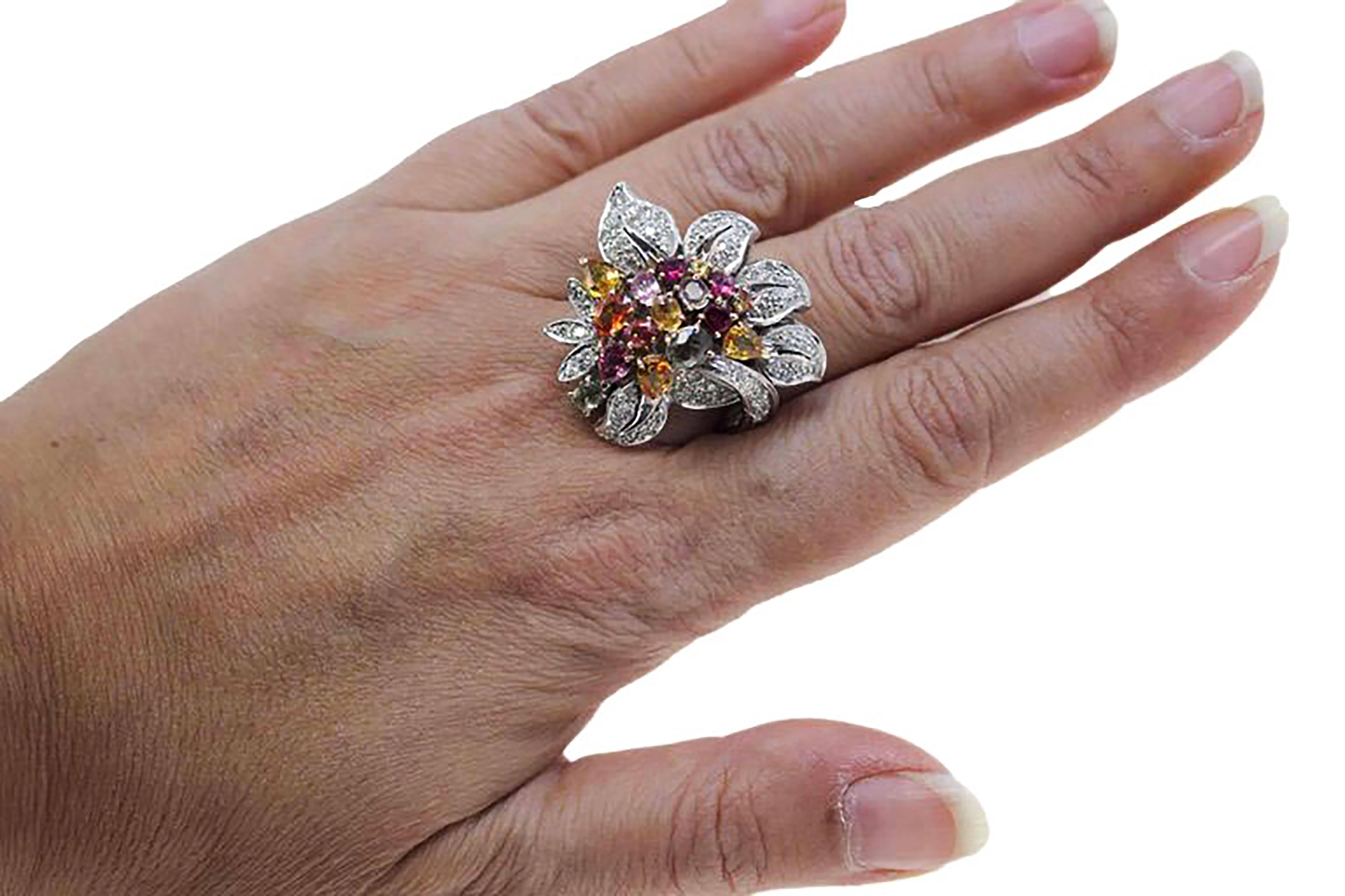 Mixed Cut Rose and white gold Diamonds and Sapphires Cluster flower  Ring For Sale