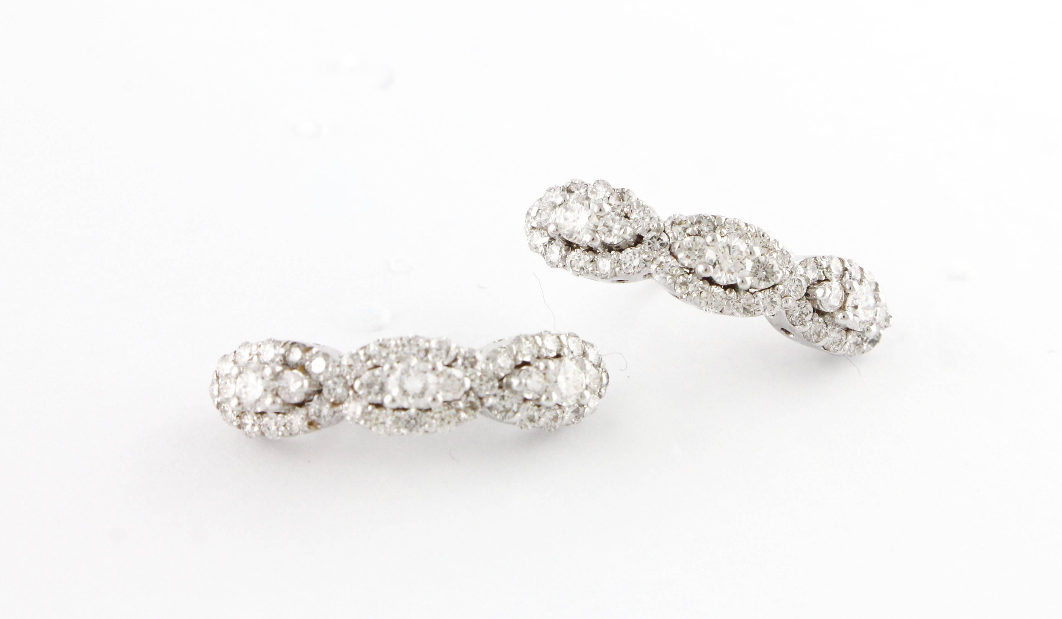 Women's or Men's Diamonds  Earrings, 18 kt White Gold Stud/Dangle For Sale