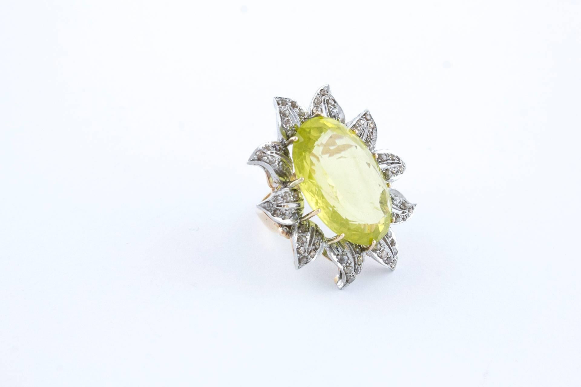 SHIPPING POLICY:
No additional costs will be added to this order.
Shipping costs will be totally covered by the seller (customs duties included).

Cocktail Ring in 9 kt Rose Gold and Silver composed of Diamond leaves and Lemon Citrine in the