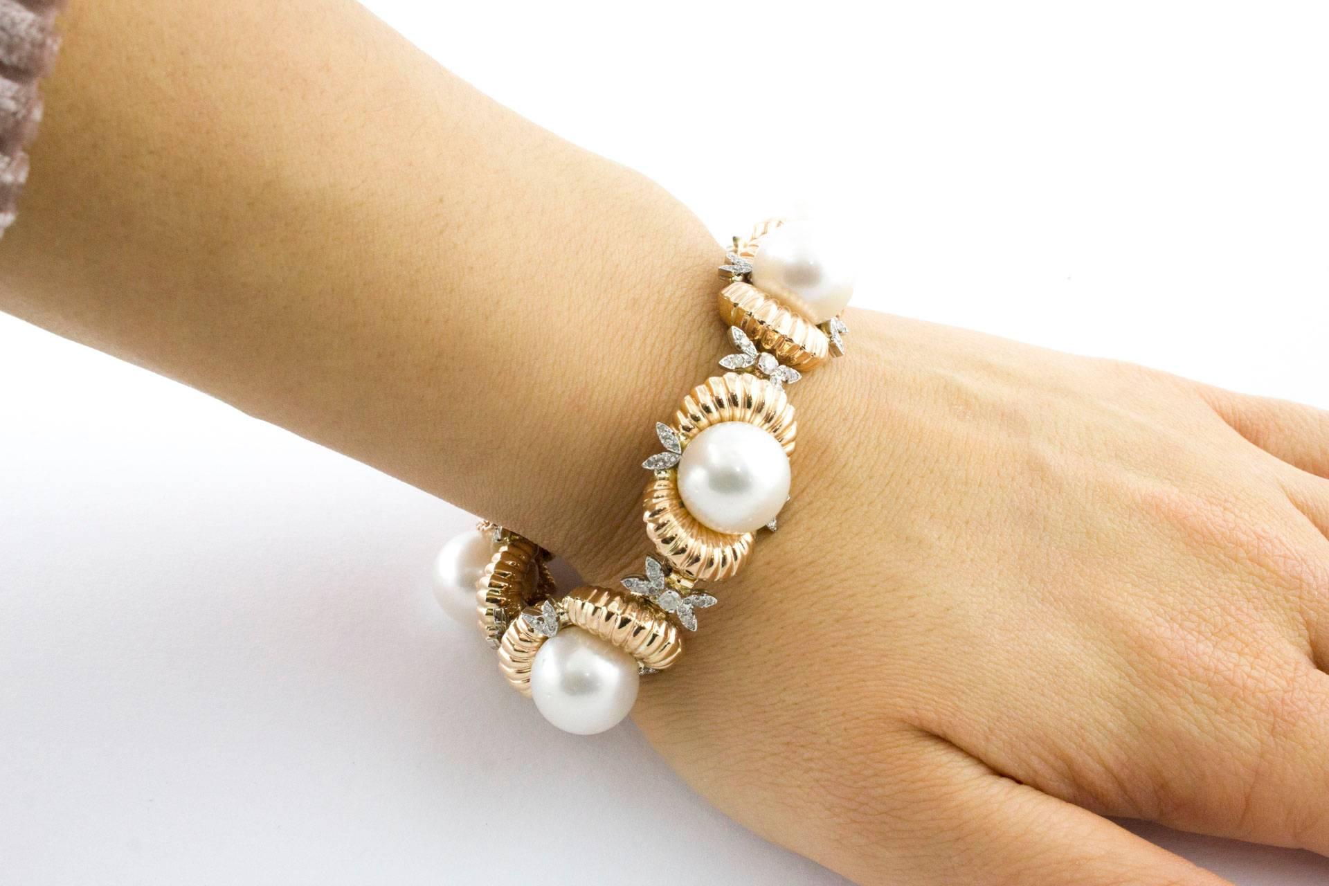 Diamonds and Australian Pearls Beaded gold Bracelet  For Sale 1