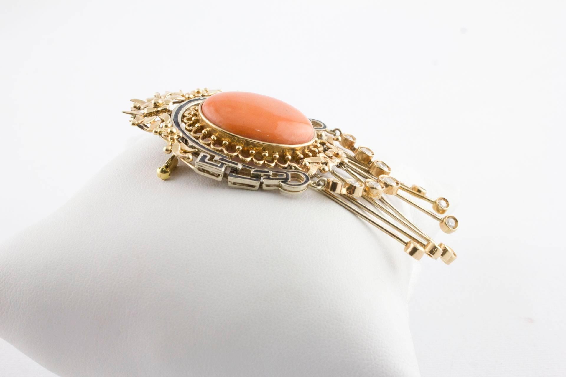 Diamonds, Orange Coral Button, Rose Gold Retrò Brooch In Good Condition For Sale In Marcianise, Marcianise (CE)