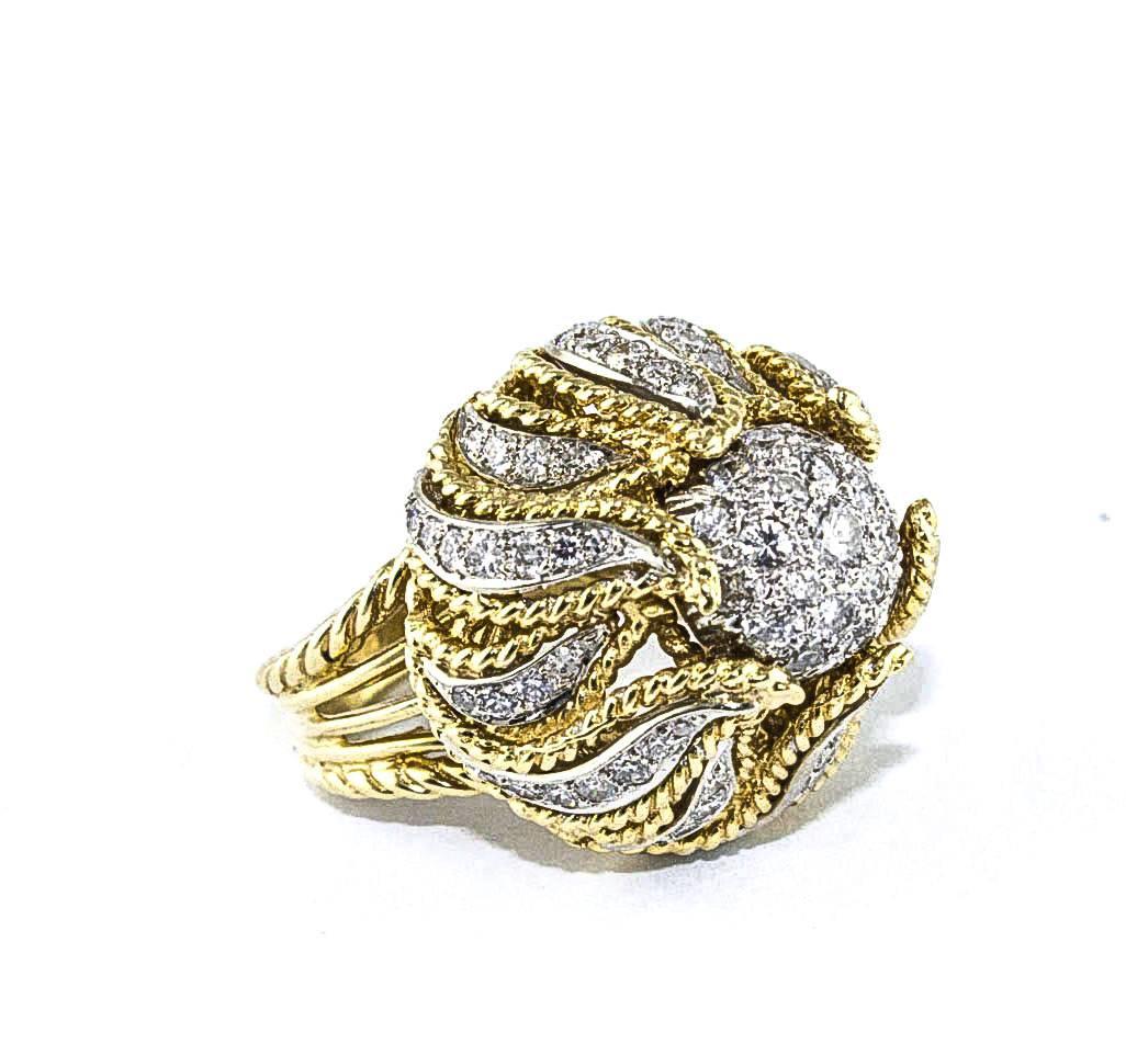 shipping policy: 
No additional costs will be added to this order.
Shipping costs will be totally covered by the seller (customs duties included). 


Charming ring in 18 kt yellow gold, g 22.10. It represents a splendid rosebud all studded with