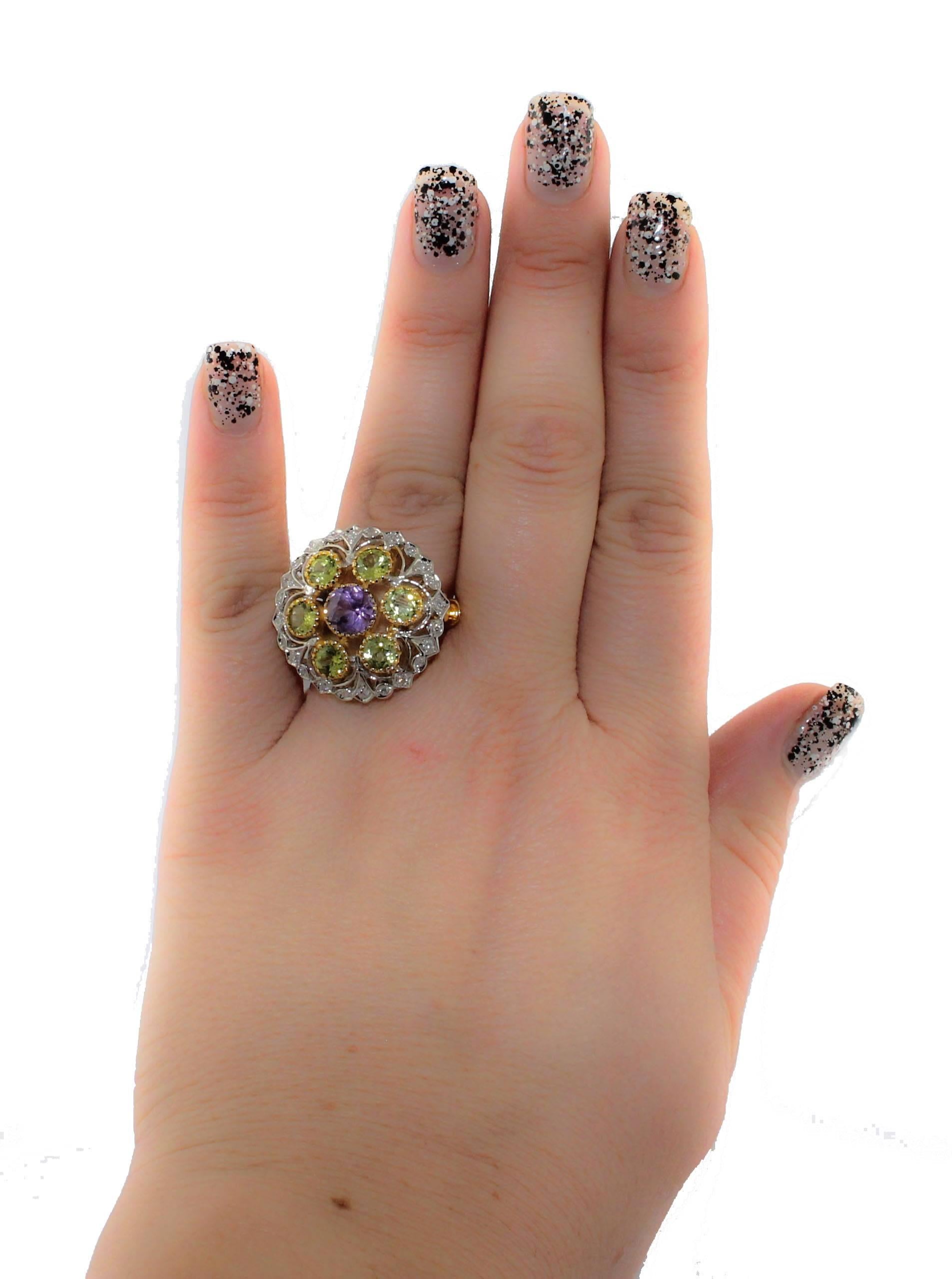 Diamonds Tsavorite Amethyst Yellow and White Gold Flower Ring In Good Condition In Marcianise, Marcianise (CE)