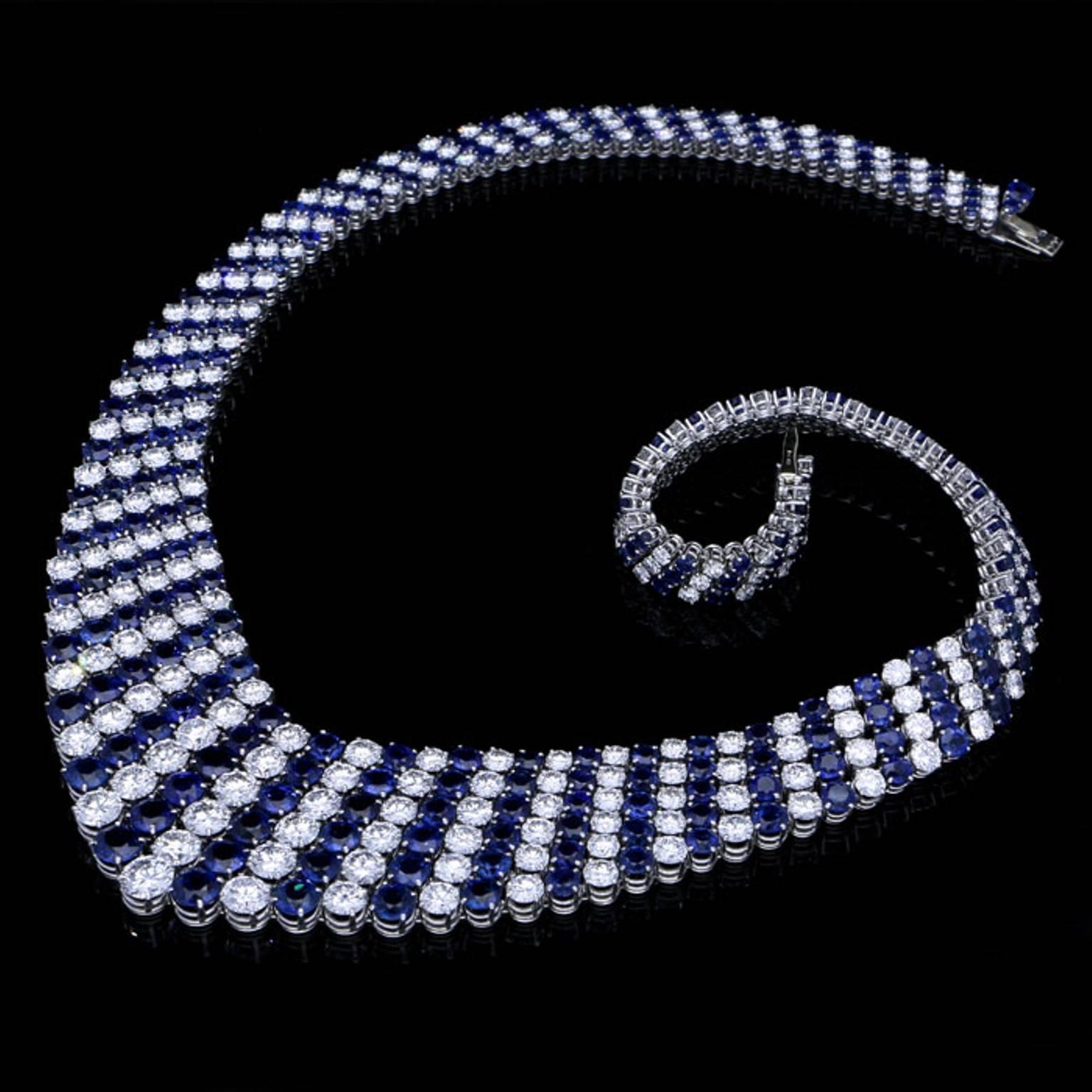 1960s Van Cleef & Arpels Magnificent Sapphire Diamond Platinum Stripe Necklace In Good Condition In London, GB