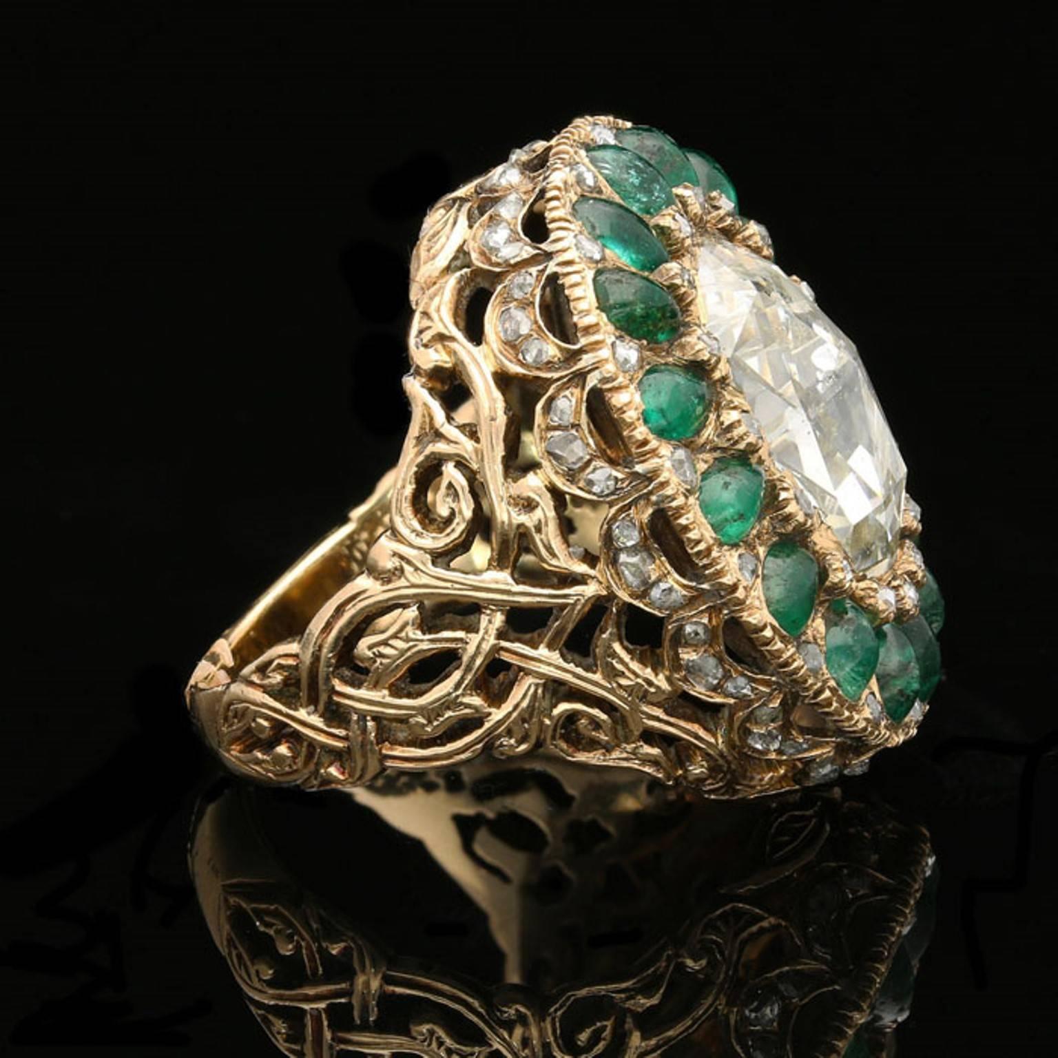 1890s Ottoman Emerald Cabochon Rose Cut Diamond Gold Platinum Ring In Good Condition In London, GB